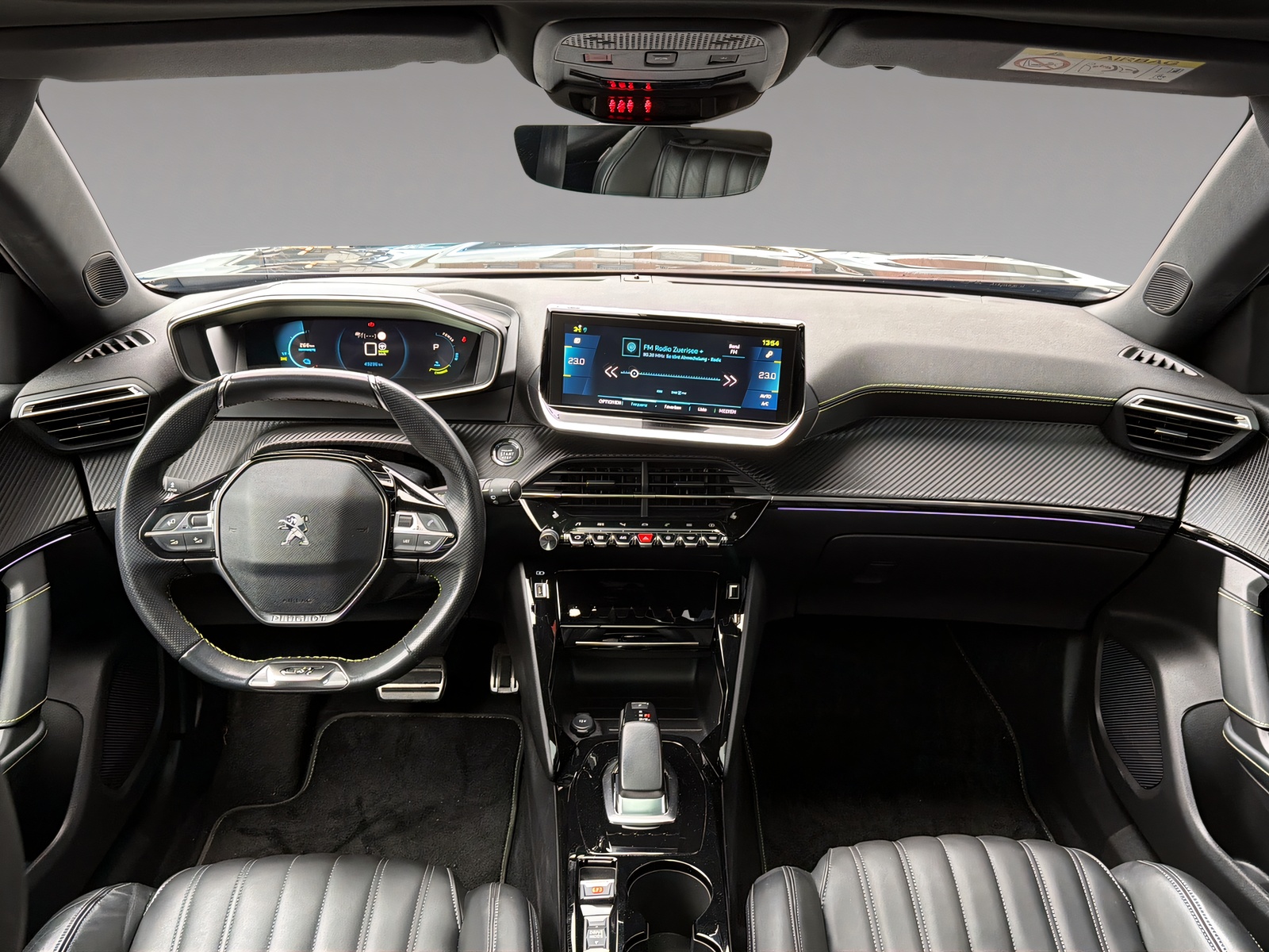 PEUGEOT 2008 e-GT-image-7