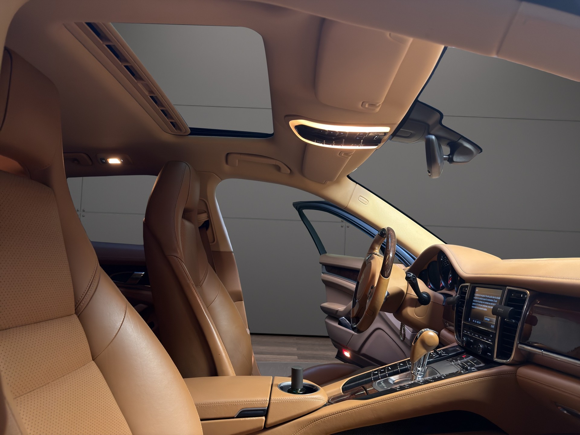 PORSCHE Panamera 4 3.6 PDK-image-8