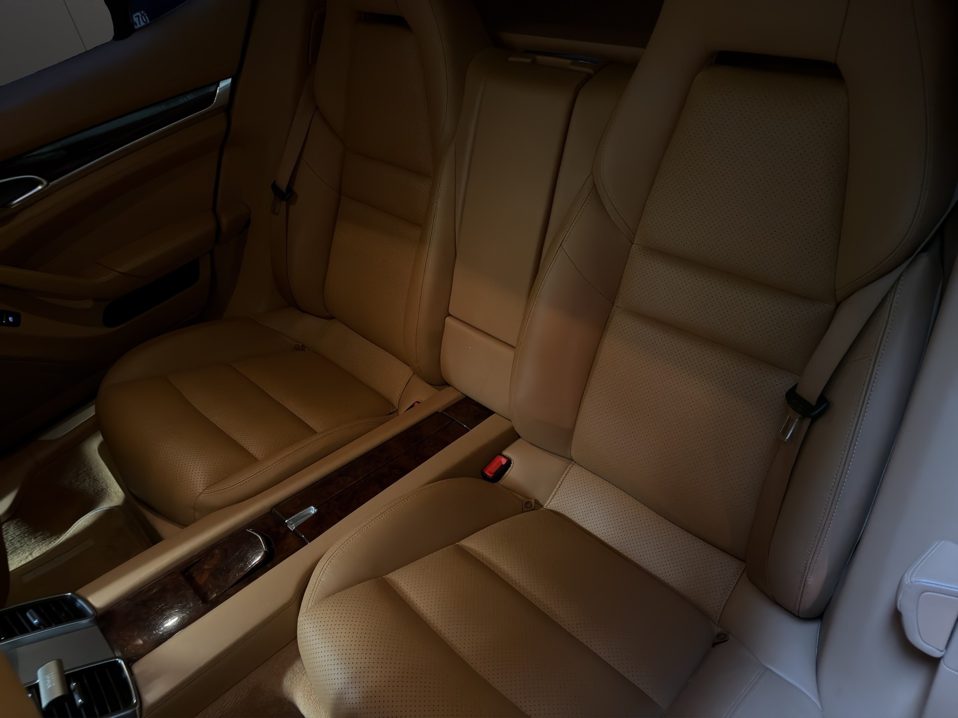 PORSCHE Panamera 4 3.6 PDK-image-14