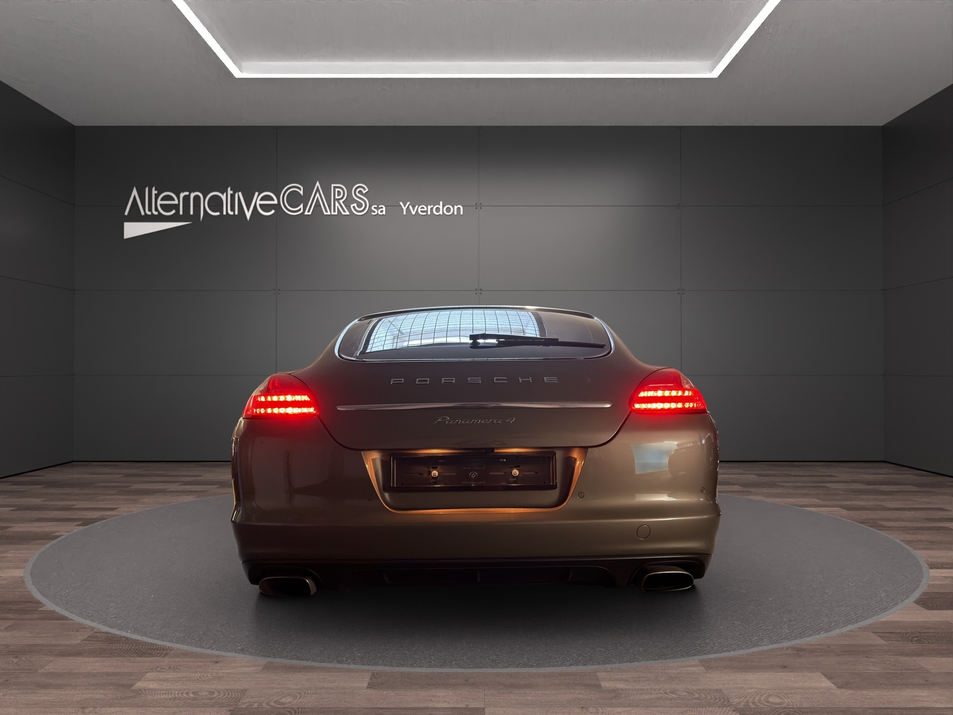 PORSCHE Panamera 4 3.6 PDK-image-4
