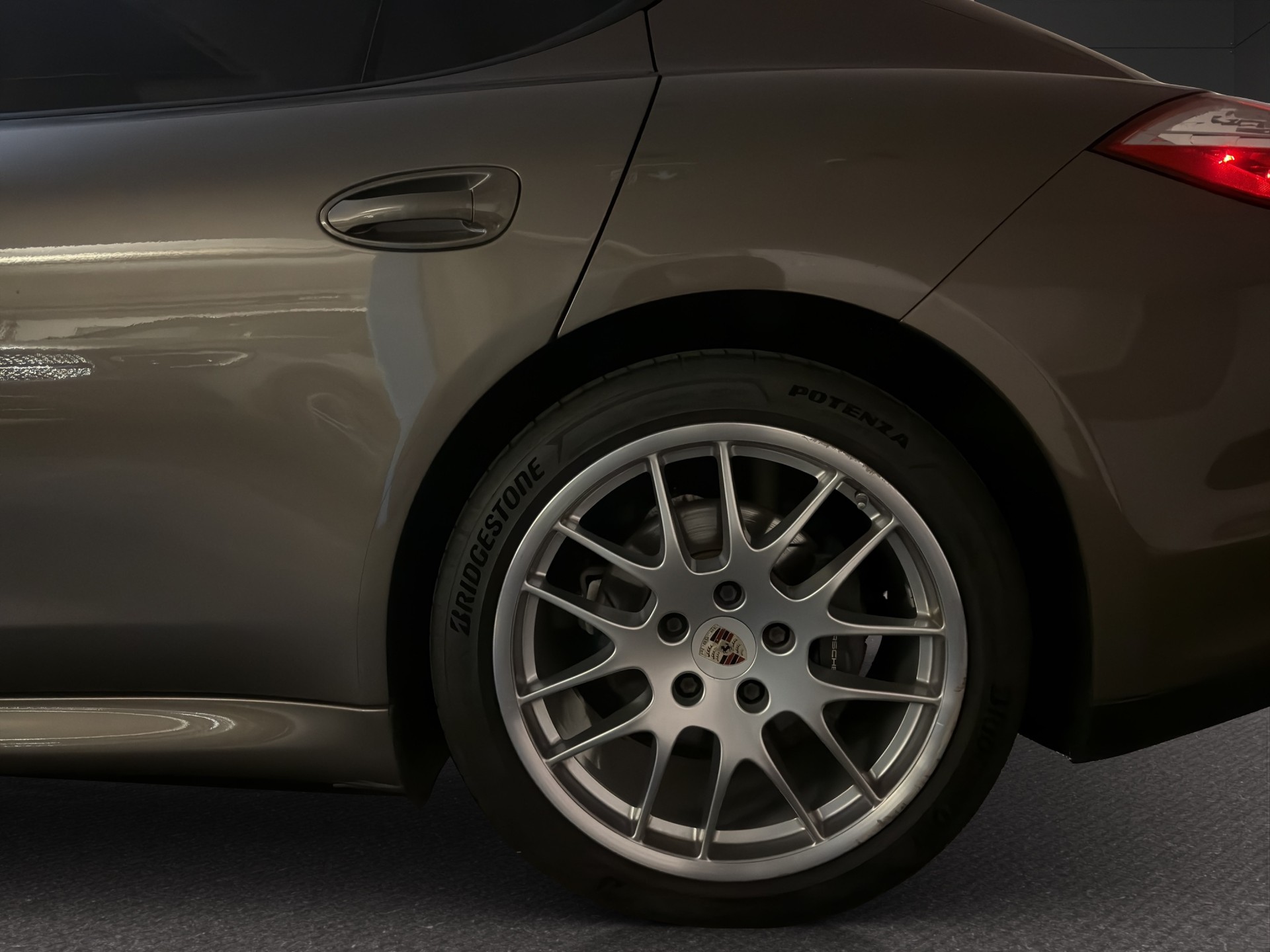 PORSCHE Panamera 4 3.6 PDK-image-20