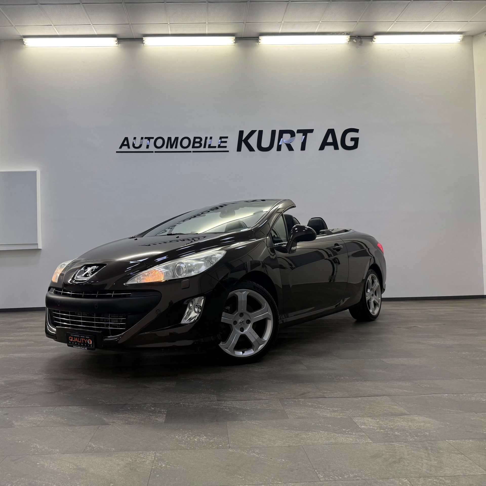 PEUGEOT 308 CC 1.6 16V Turbo Allure-image-8