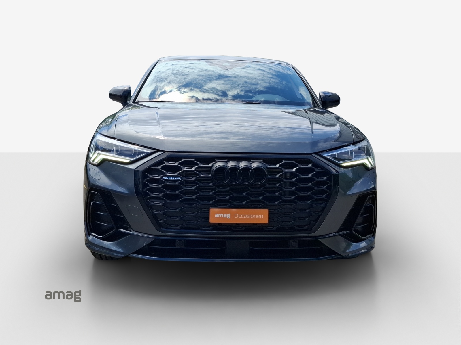 AUDI Q3 Sportback 40 TFSI S line quattro S-tronic-image-6