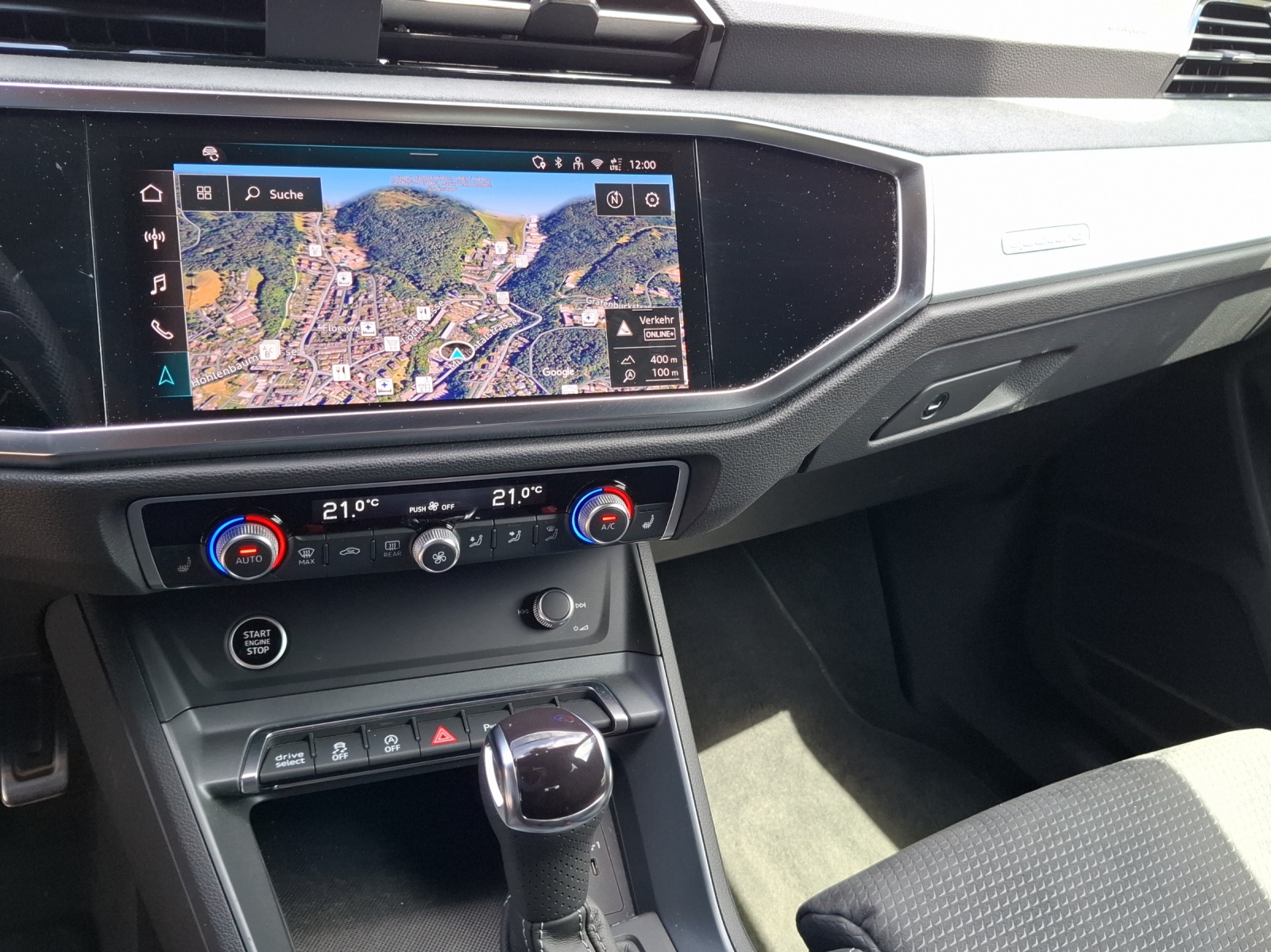 AUDI Q3 Sportback 40 TFSI S line quattro S-tronic-image-10