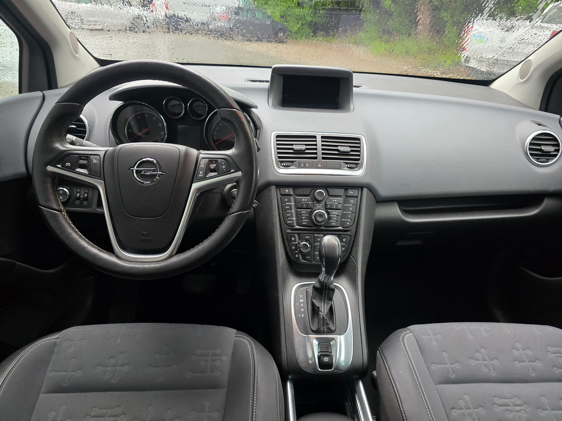 OPEL Meriva 1.4 Turbo Cosmo Automatic-image-9