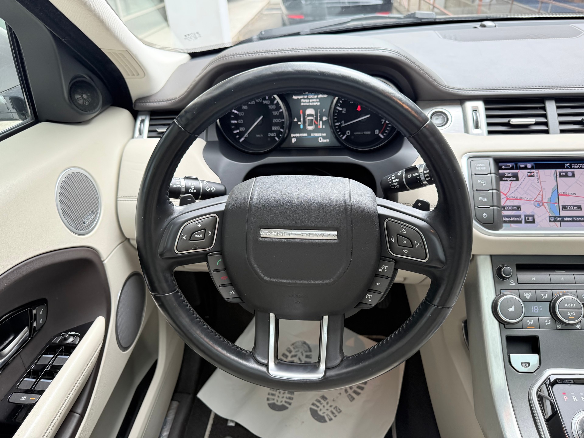 LAND ROVER Range Rover Evoque 2.0 Si4 Prestige AT6-image-10