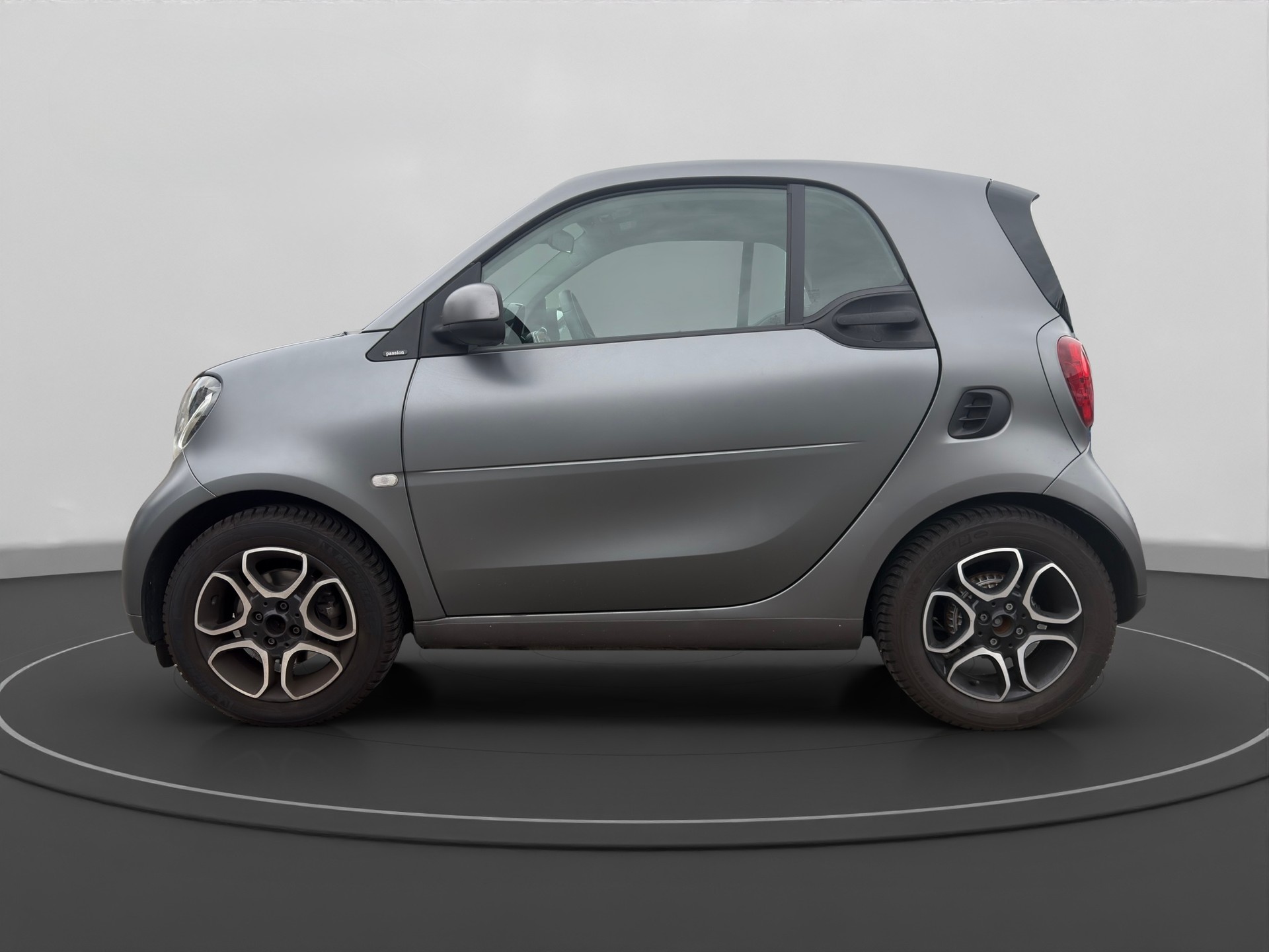SMART fortwo prime twinmatic-showroom-element-1