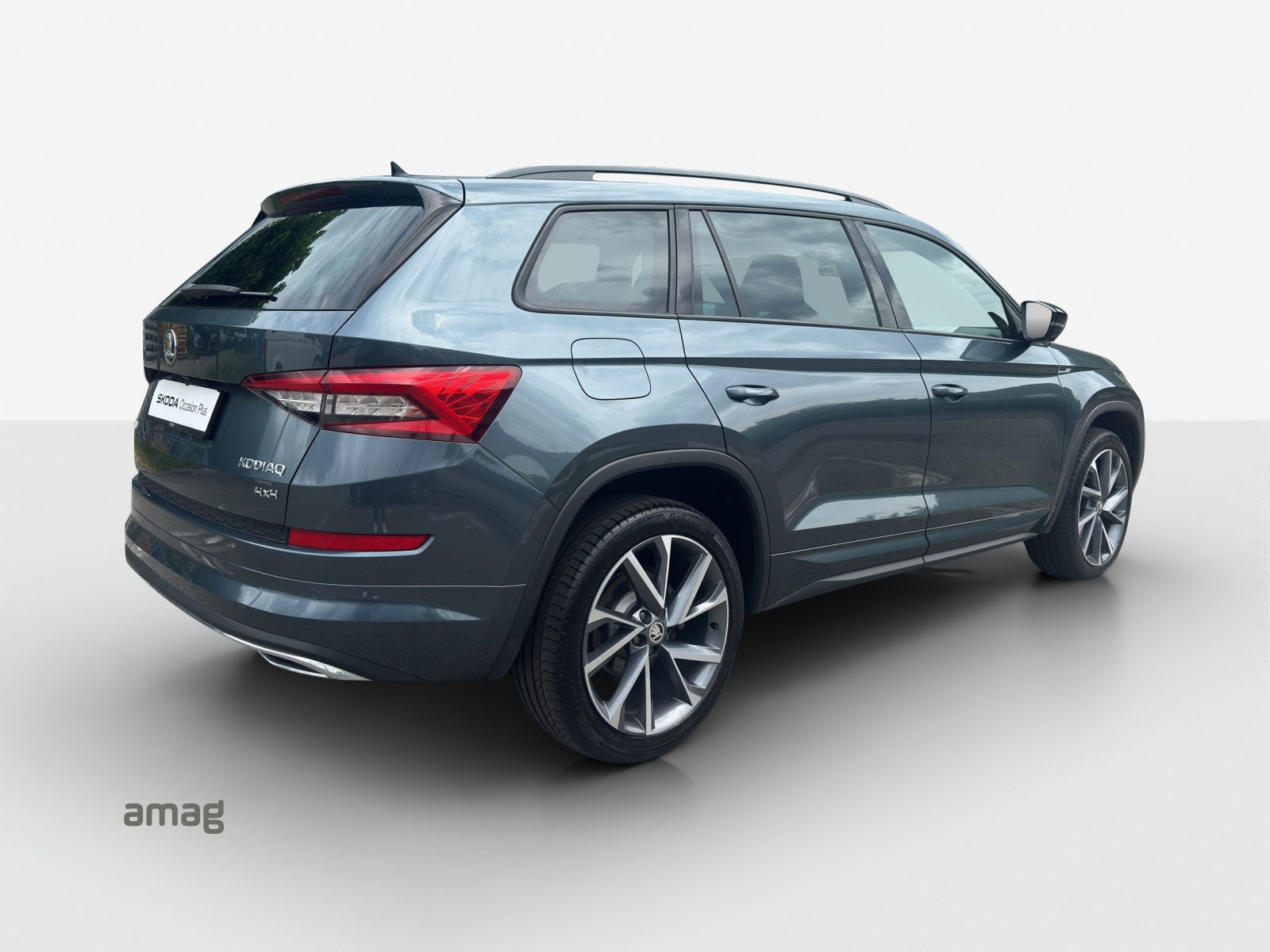 SKODA Kodiaq 2.0 TSI 4x4 Sport Line-image-4