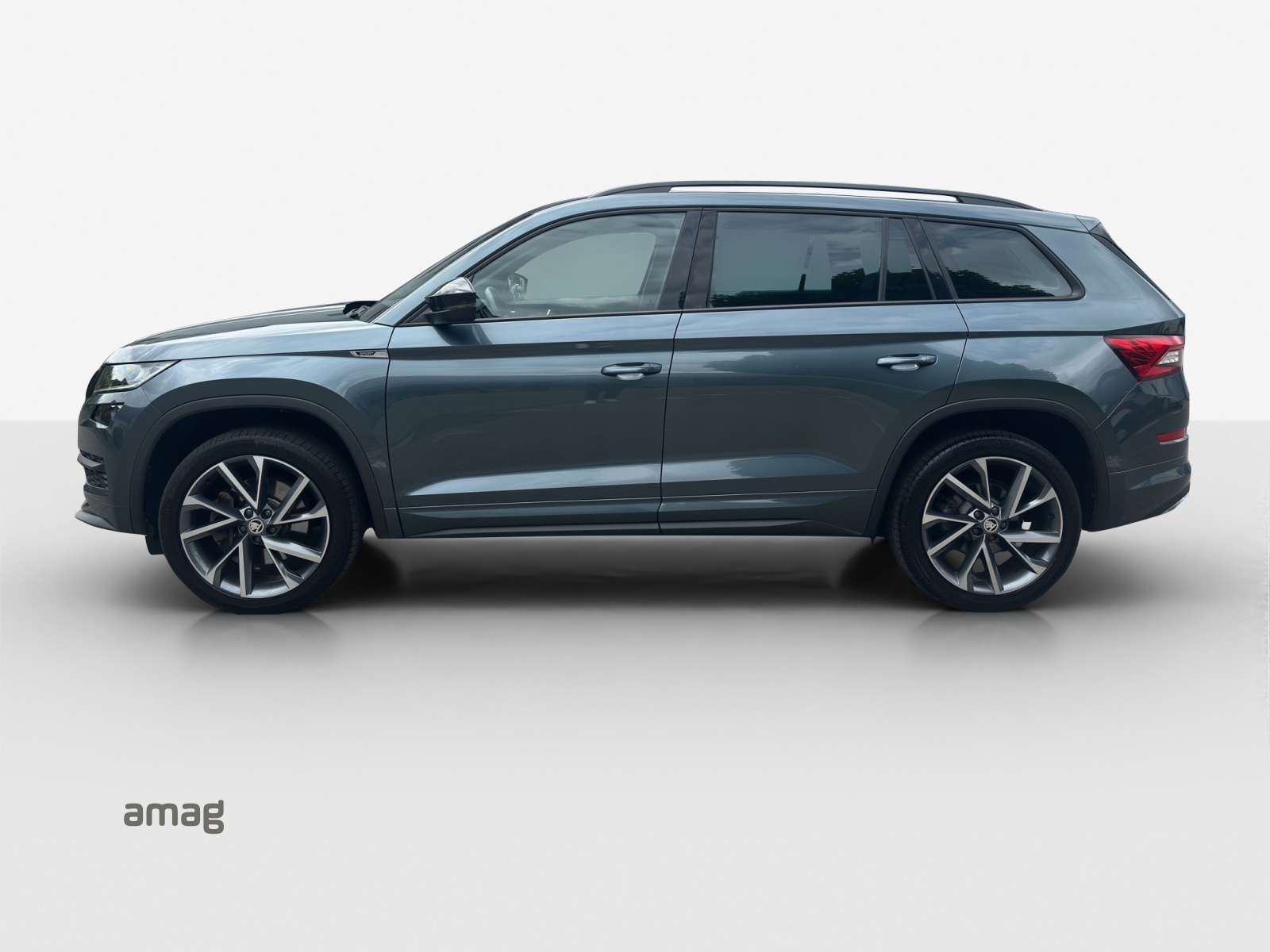 SKODA Kodiaq 2.0 TSI 4x4 Sport Line-image-1