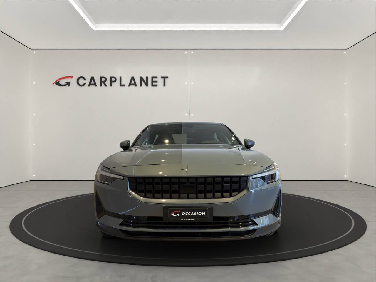 POLESTAR 2 Long Range Single Motor-showroom-element-3