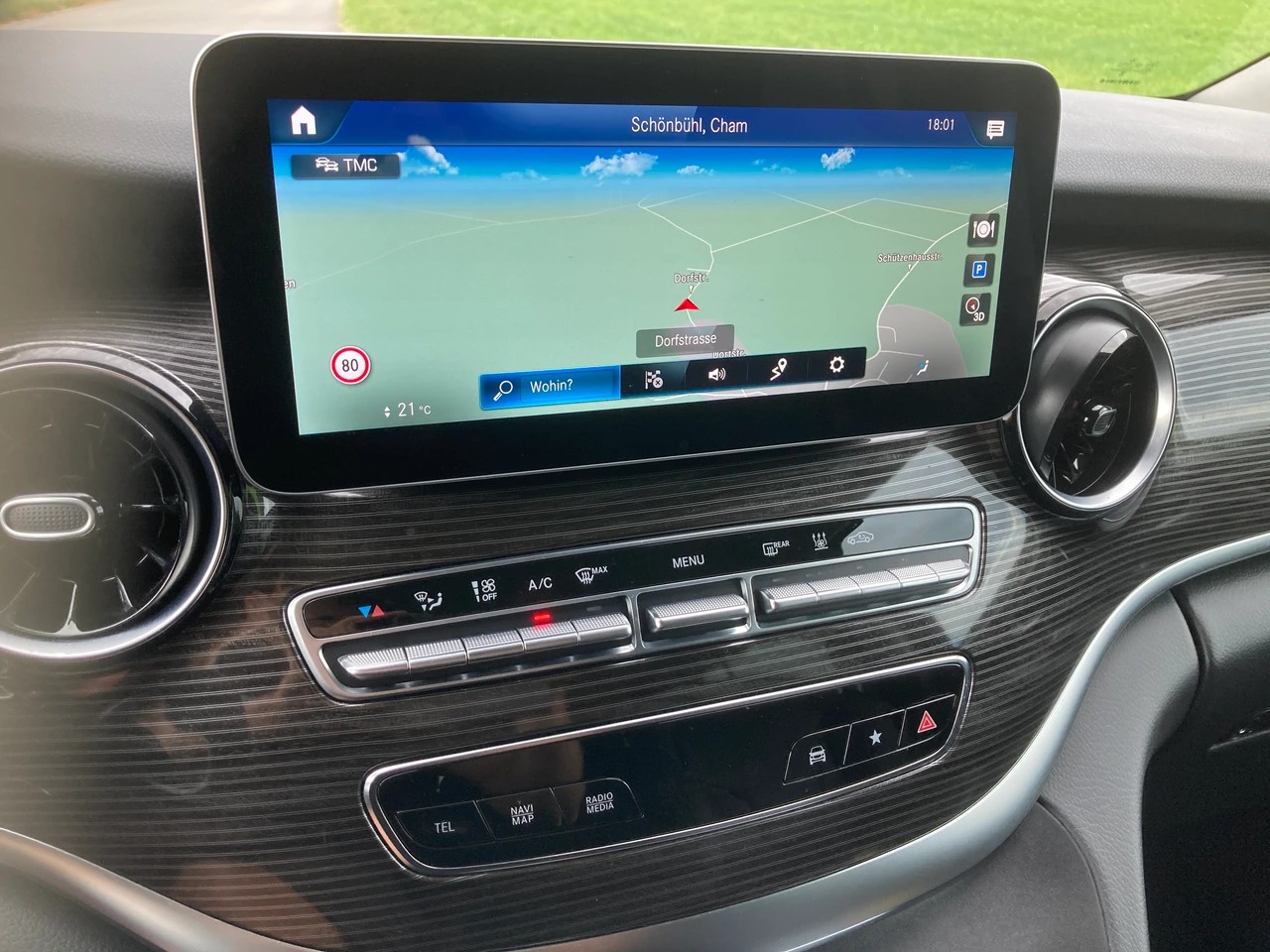 MERCEDES-BENZ V 250 d lang Avantgarde 4Matic G-Tronic 7 Sitzer-image-11
