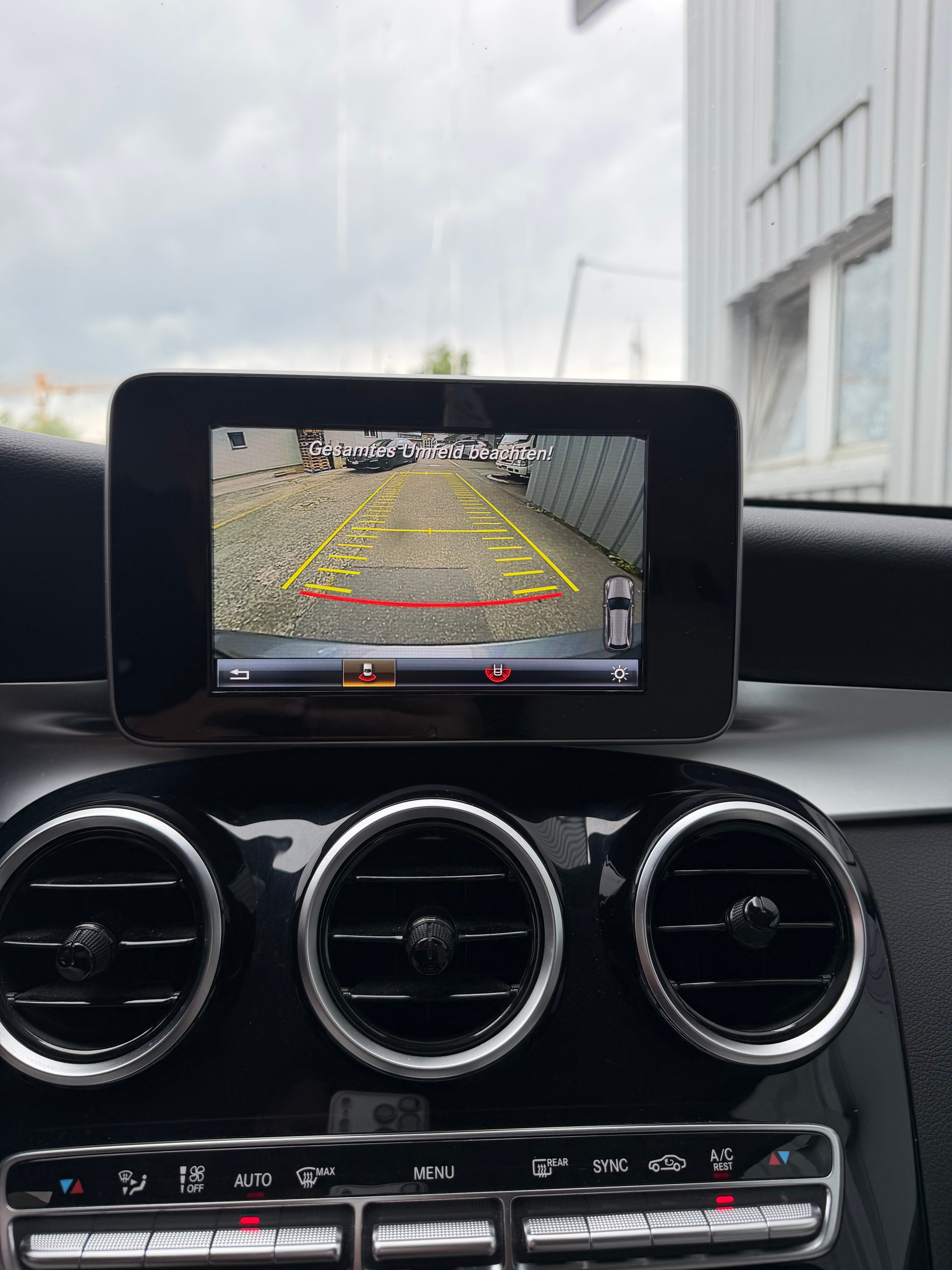MERCEDES-BENZ C 250 BlueTEC 4Matic 7G-Tronic-image-12