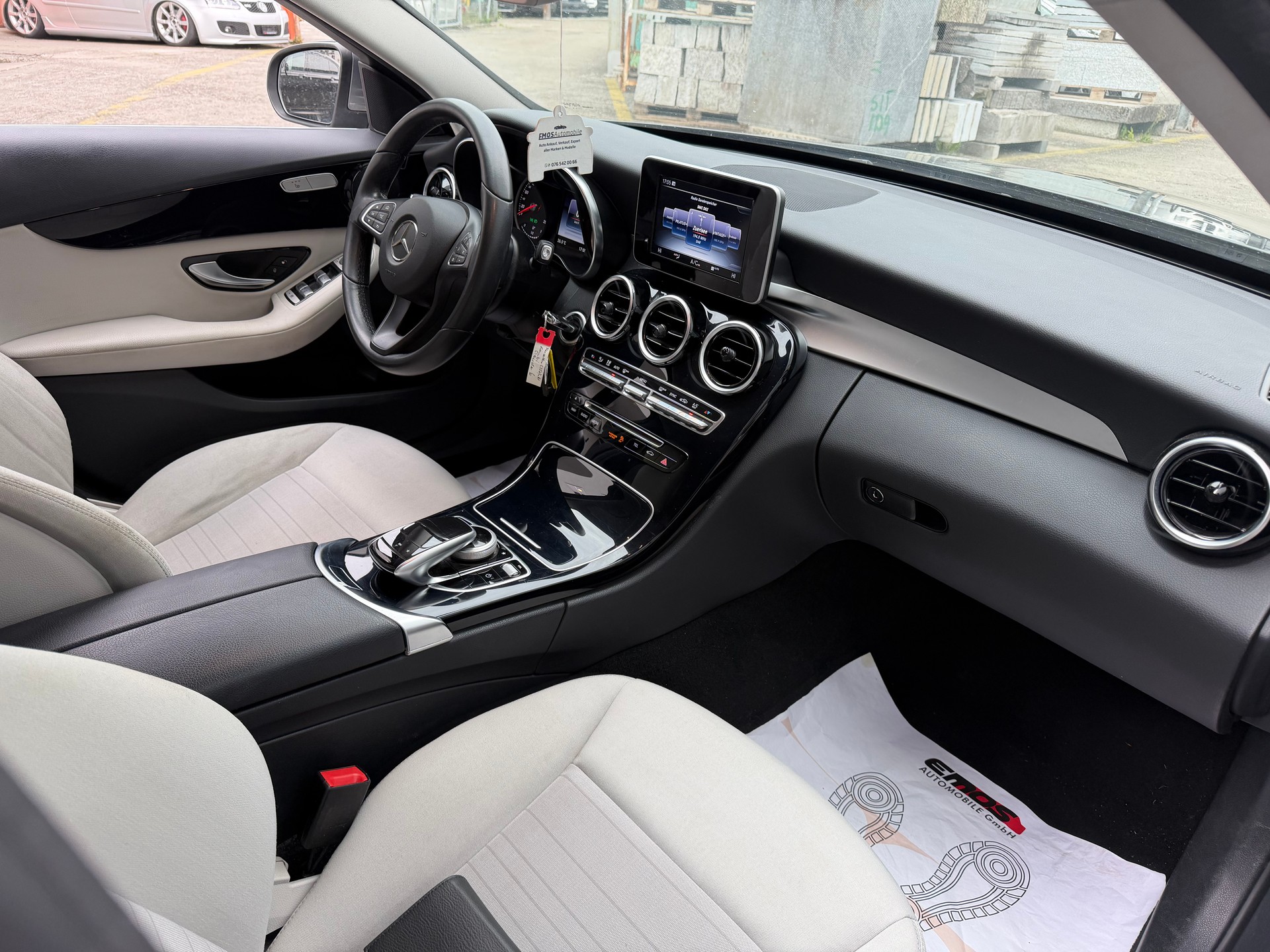 MERCEDES-BENZ C 250 BlueTEC 4Matic 7G-Tronic-image-9