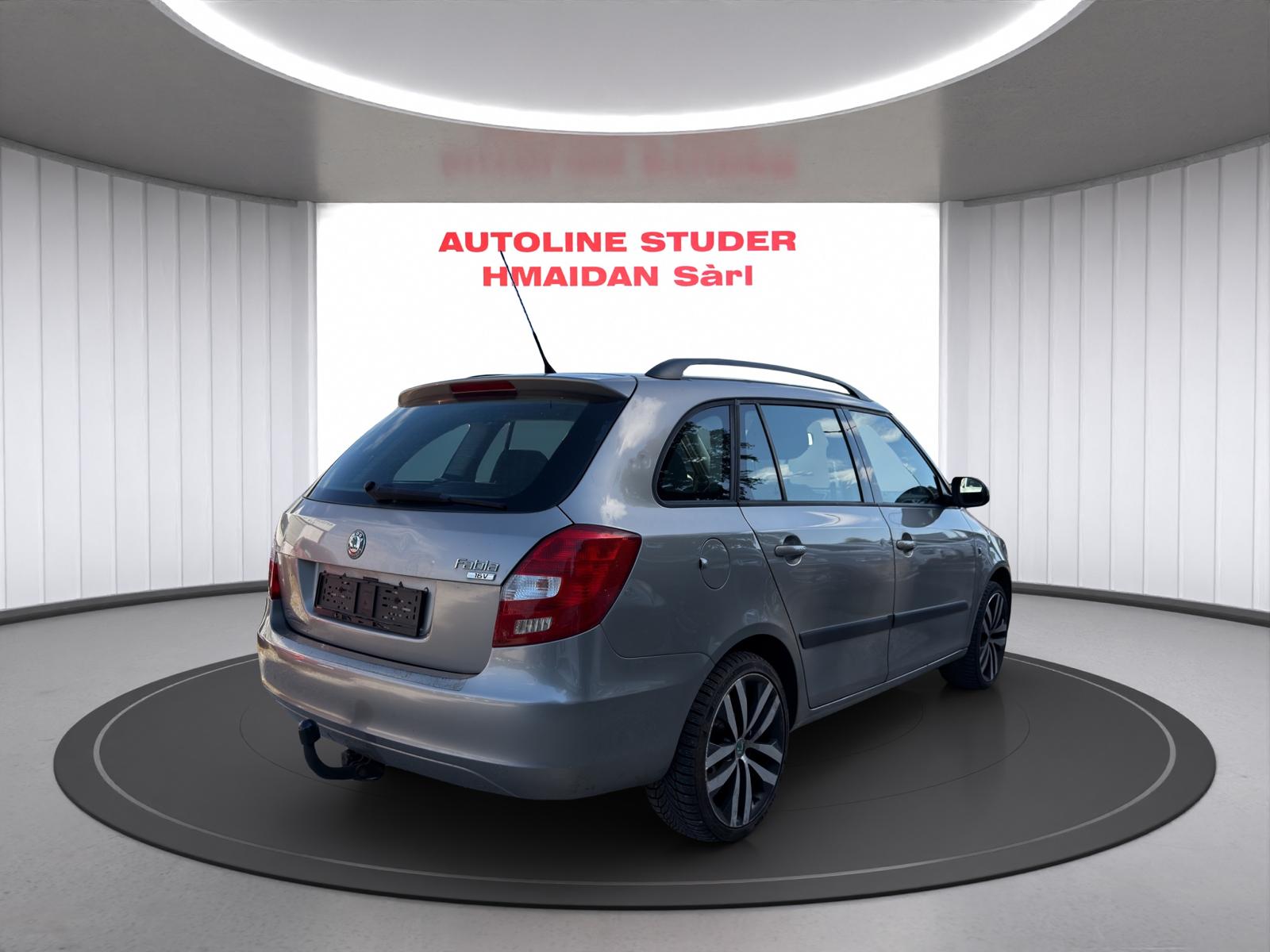 SKODA Fabia 1.4 Elegance-image-4