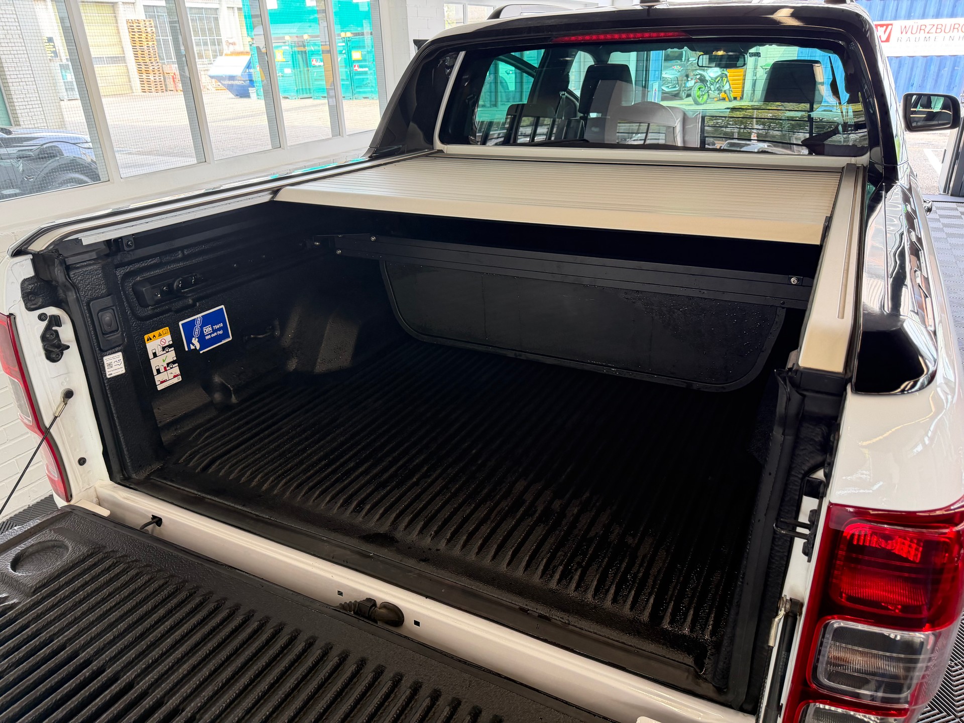 FORD Ranger Stormtrak 2.0 Eco Blue 4x4 A-image-4