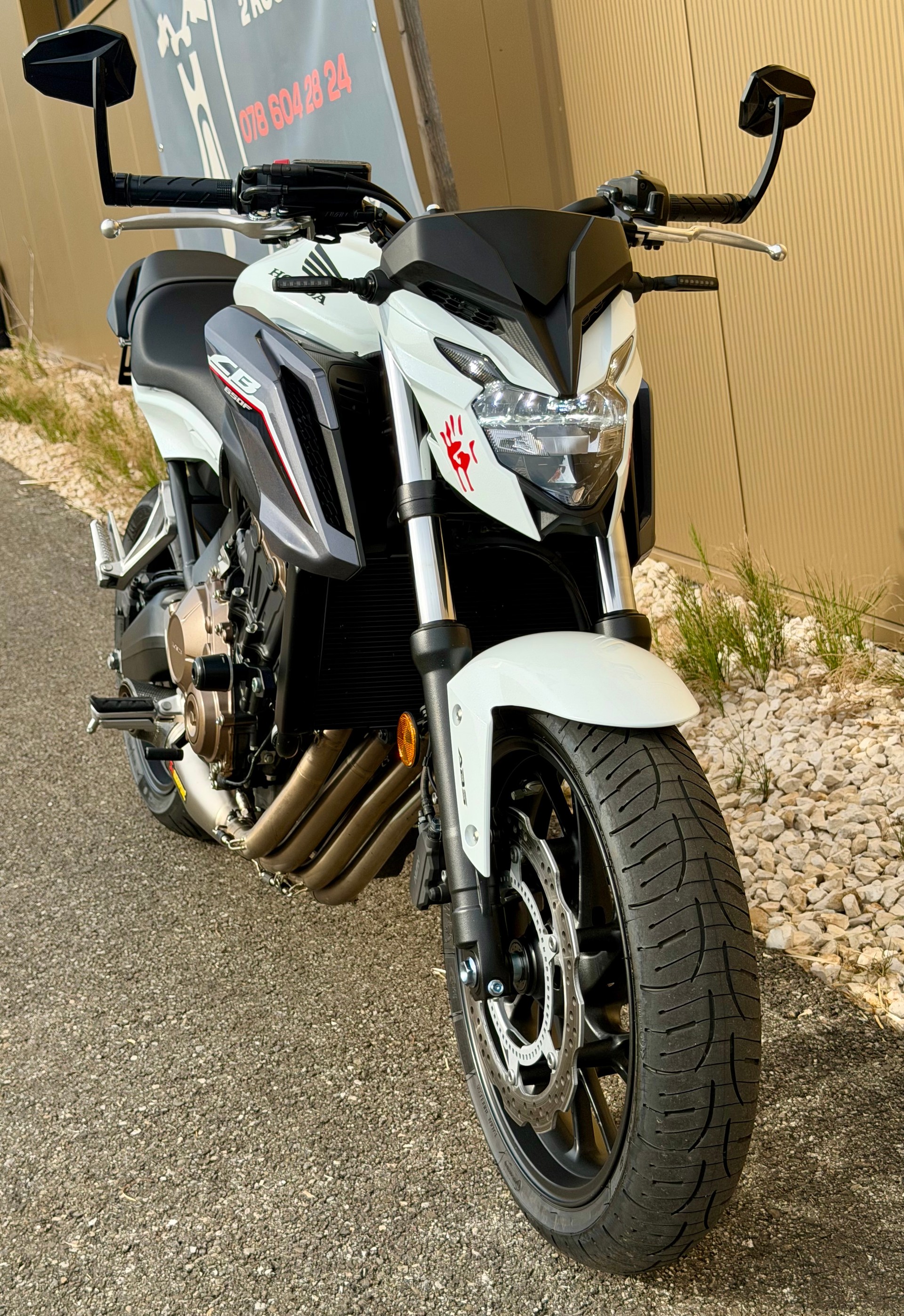 HONDA CB 650 F ABS-image-1