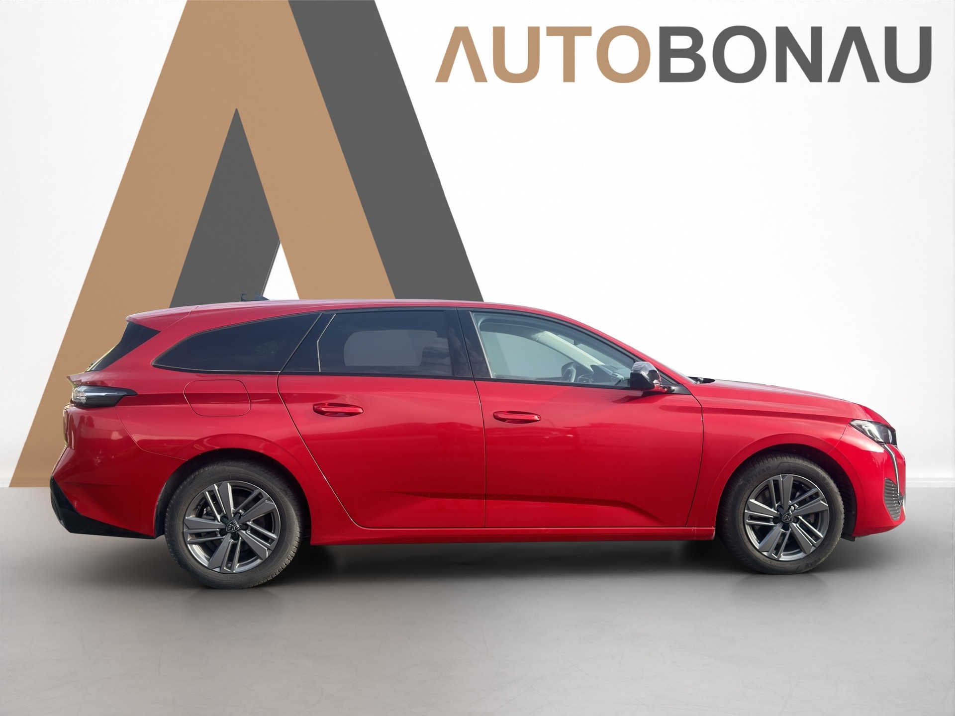 PEUGEOT 308 SW 1.2 PureTech Allure-image-54