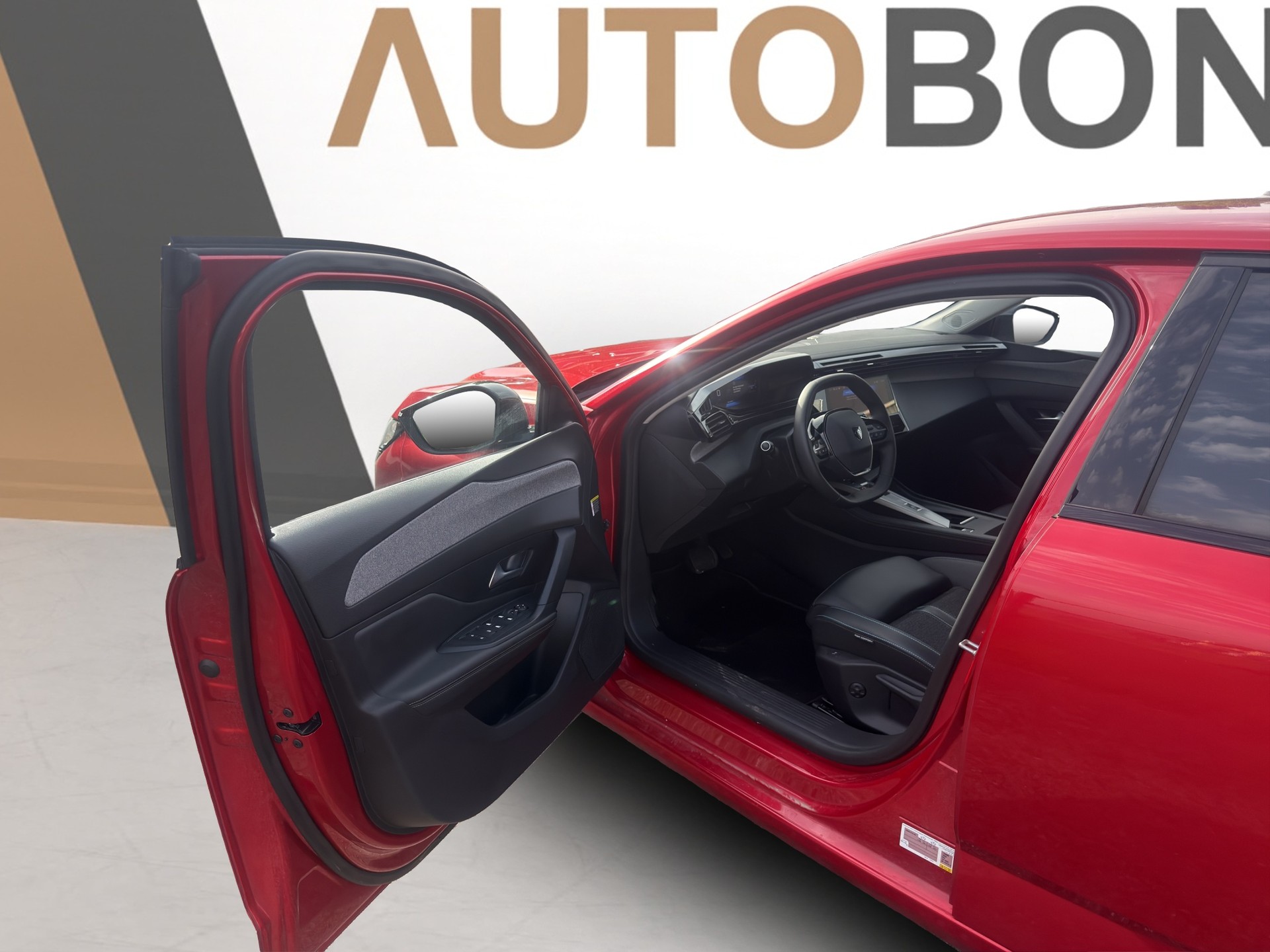PEUGEOT 308 SW 1.2 PureTech Allure-image-58