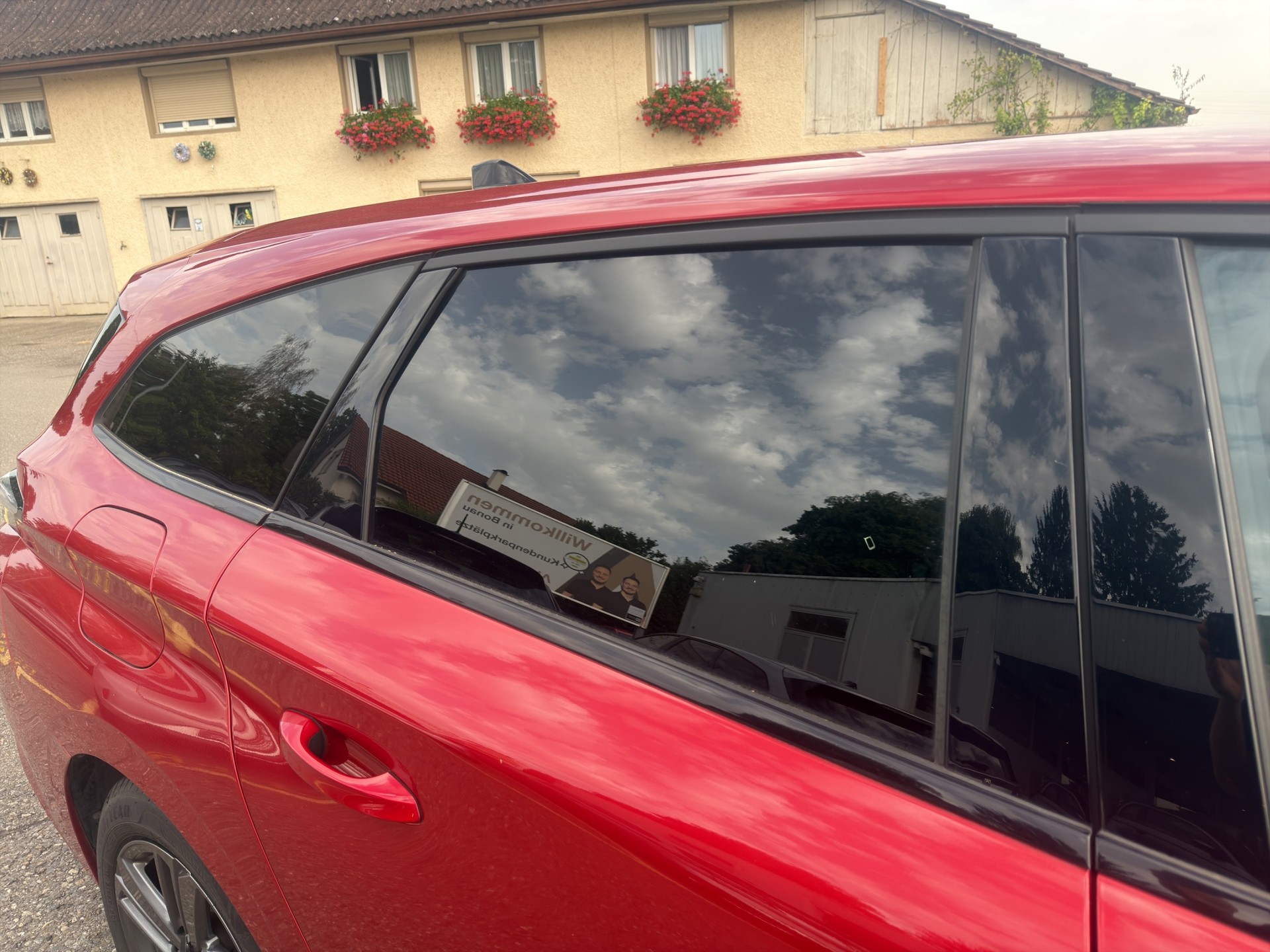 PEUGEOT 308 SW 1.2 PureTech Allure-image-31