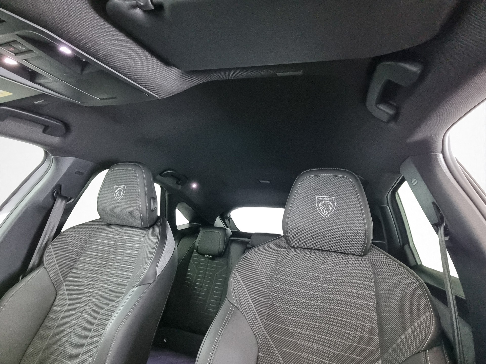 PEUGEOT 3008 145 Hybrid GT Automat Anhängekupplung-image-12