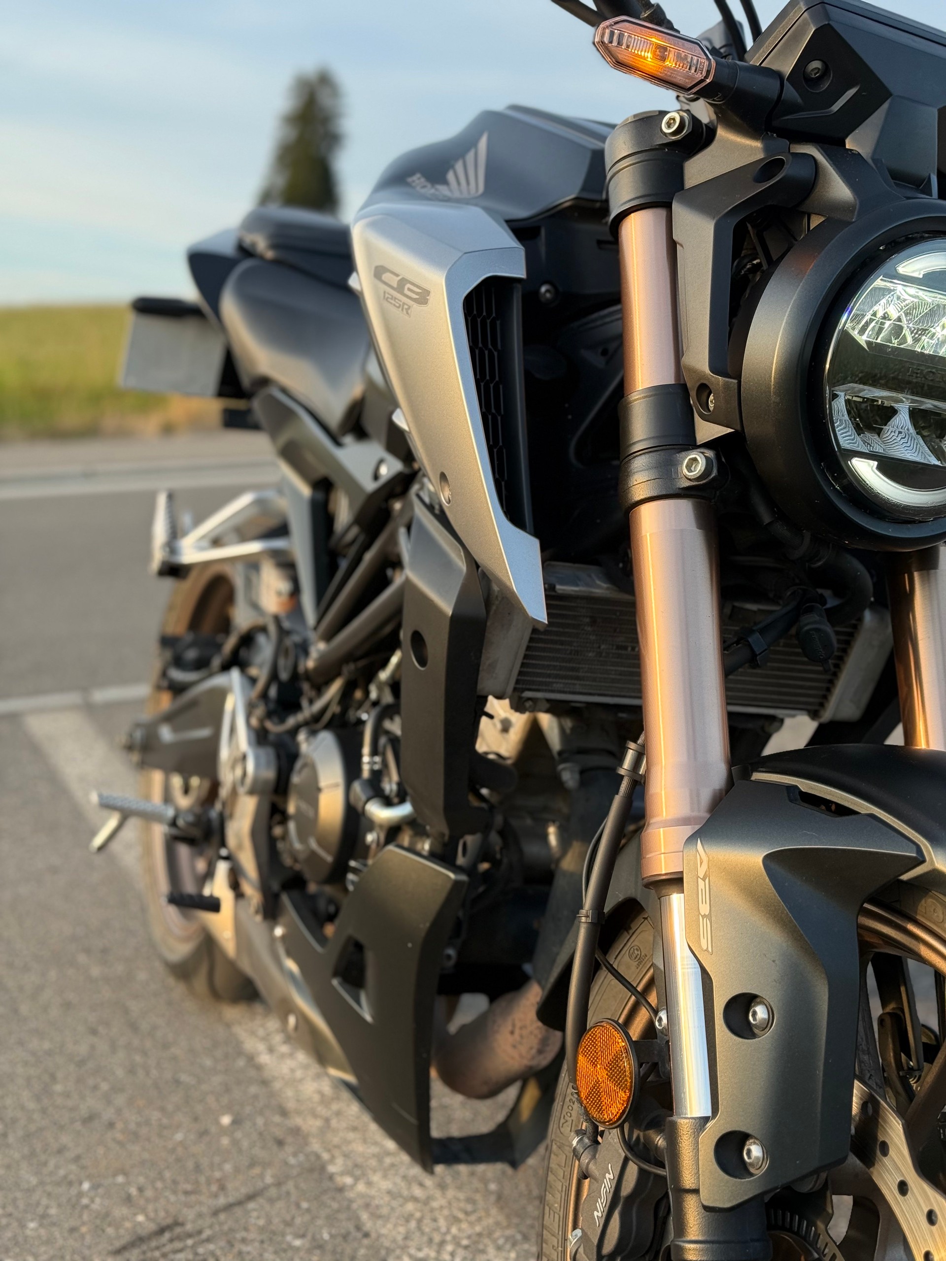 HONDA CB 125 R-image-10