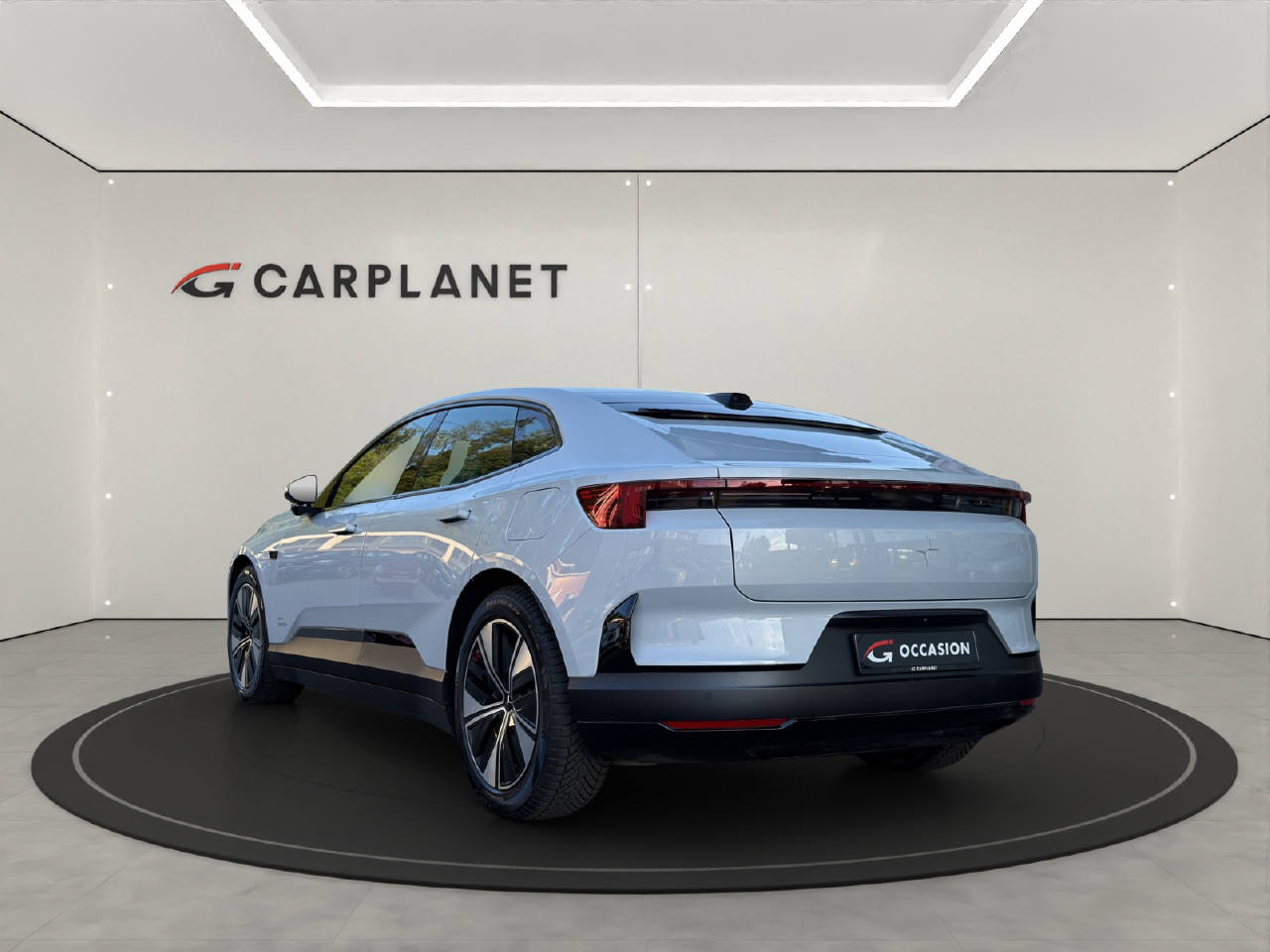 POLESTAR 4 Long Range Single Motor-showroom-element-2