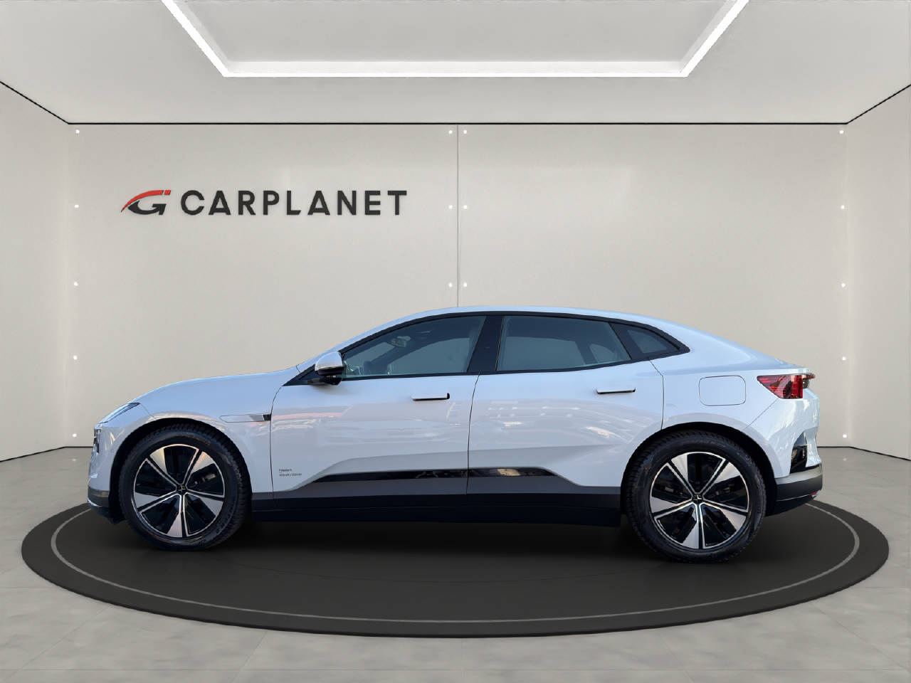 POLESTAR 4 Long Range Single Motor-showroom-element-1