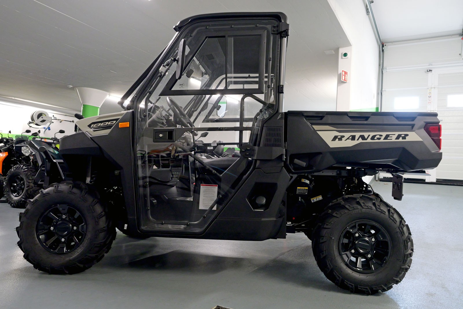 POLARIS Ranger 1000 SE Base-image-2
