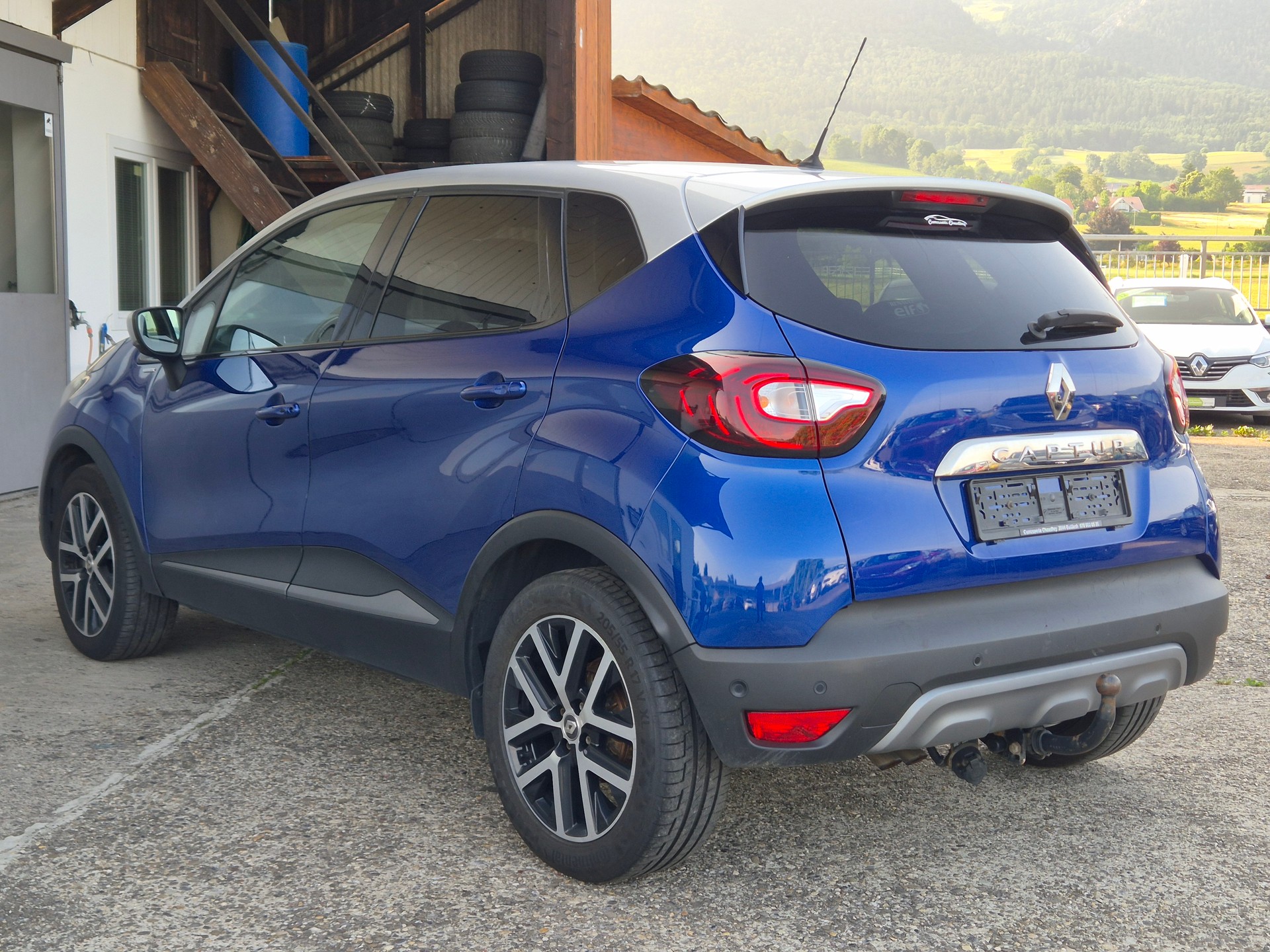 RENAULT Captur 1.3 T 16V S-Edition EDC-image-6