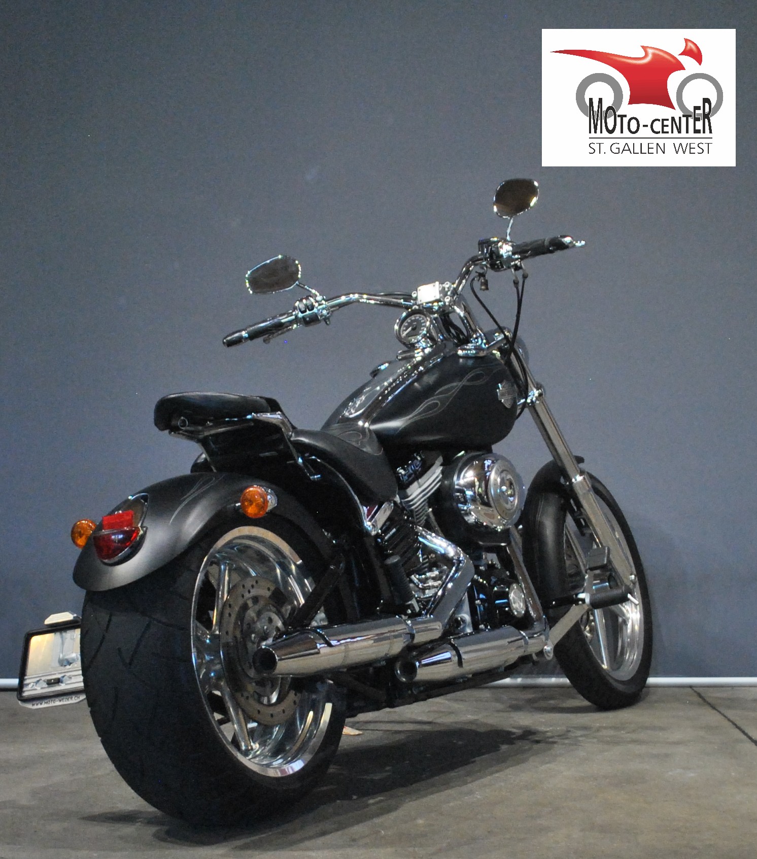 HARLEY-DAVIDSON FXCWC-image-4