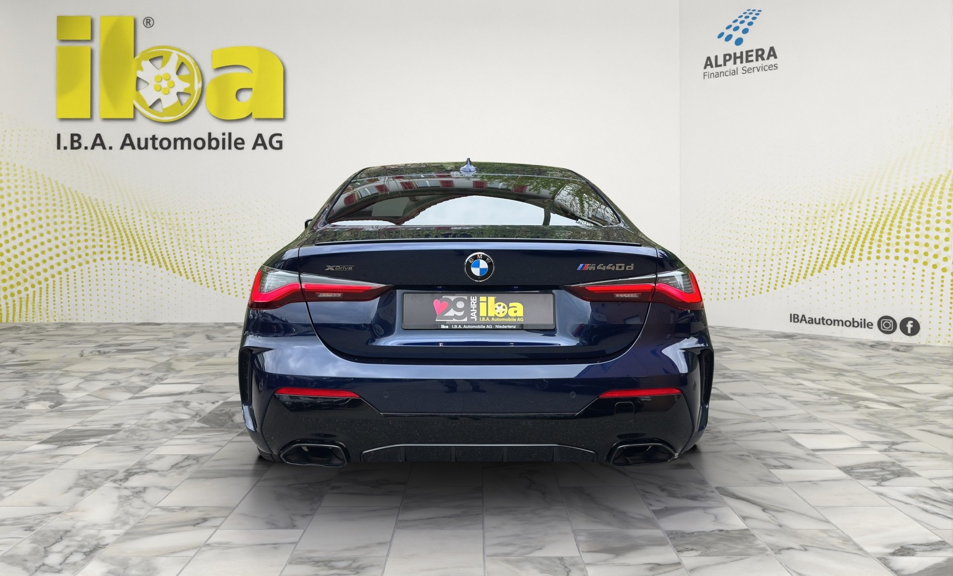 BMW M440d xDrive 48V Coupé (CH) INDIVIDUAL-showroom-element-3