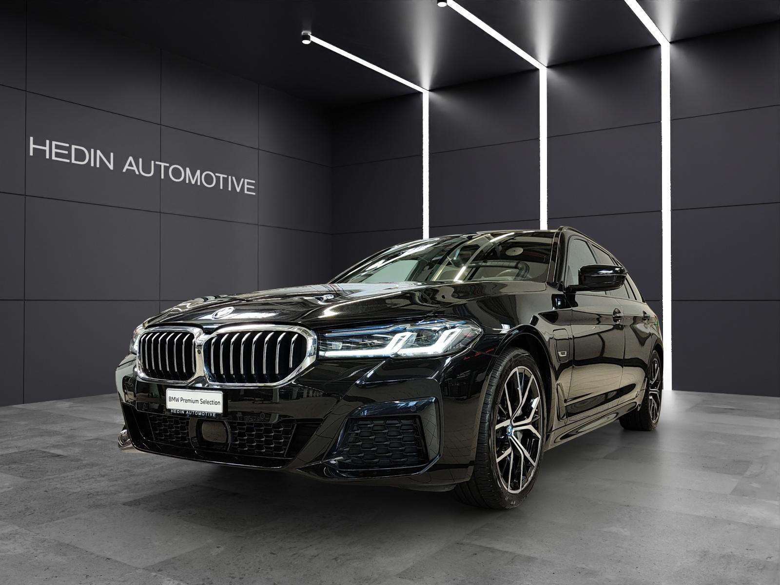 BMW 530e xDrive Touring M Sport Pure Harman/Kardon Surround Sound