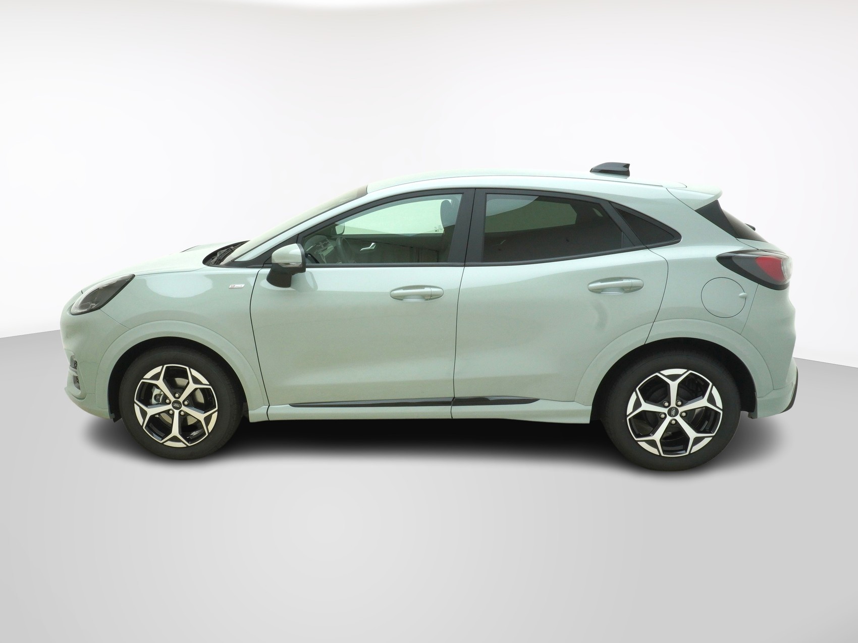 FORD Puma 1.0 EcoBoost ST-Line-showroom-element-1