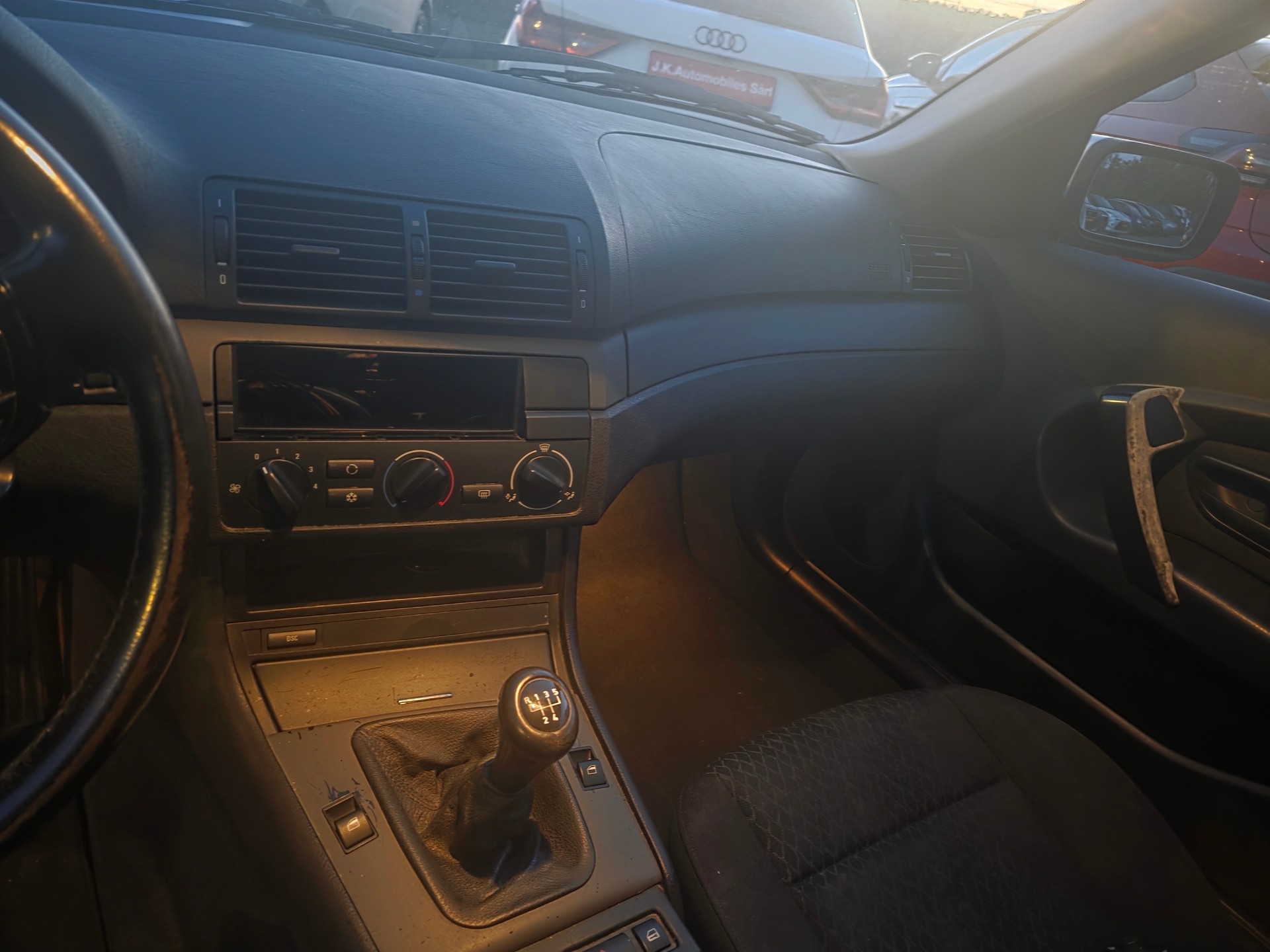 BMW 316 ti Compact-image-2