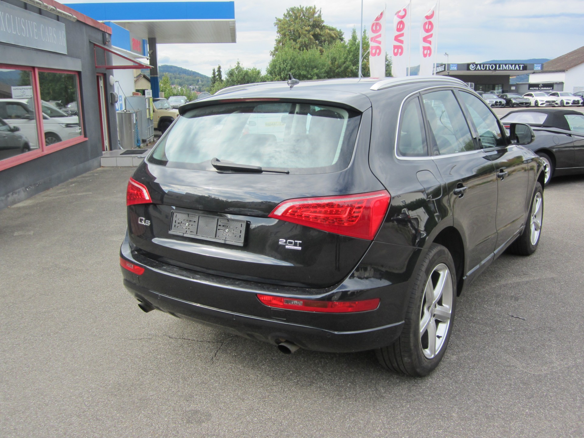 AUDI Q5 2.0 TFSI quattro S-tronic-image-9