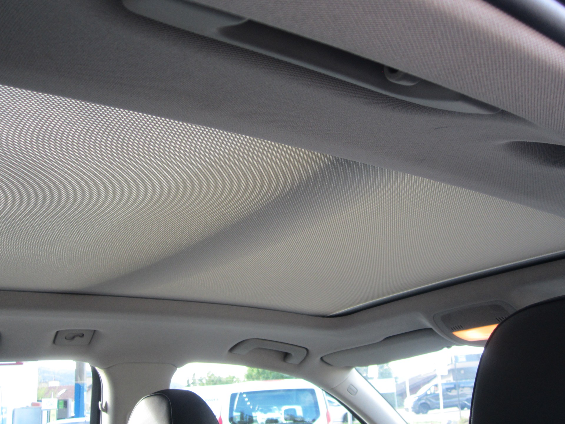 AUDI Q5 2.0 TFSI quattro S-tronic-image-3