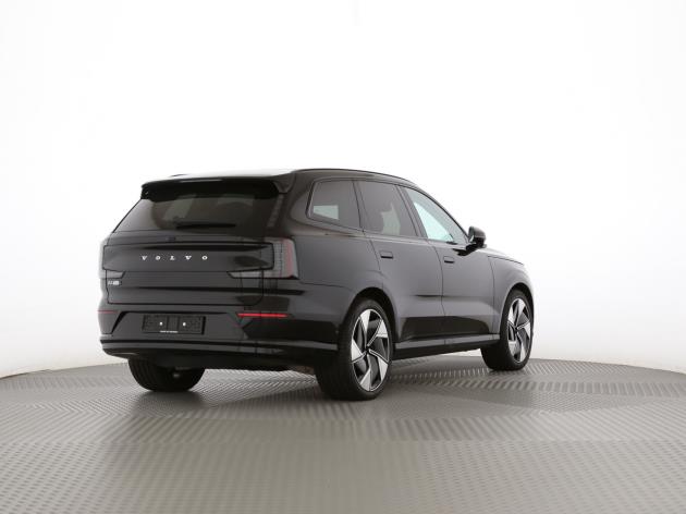 VOLVO EX90 Twin Plus AWD-showroom-element-1