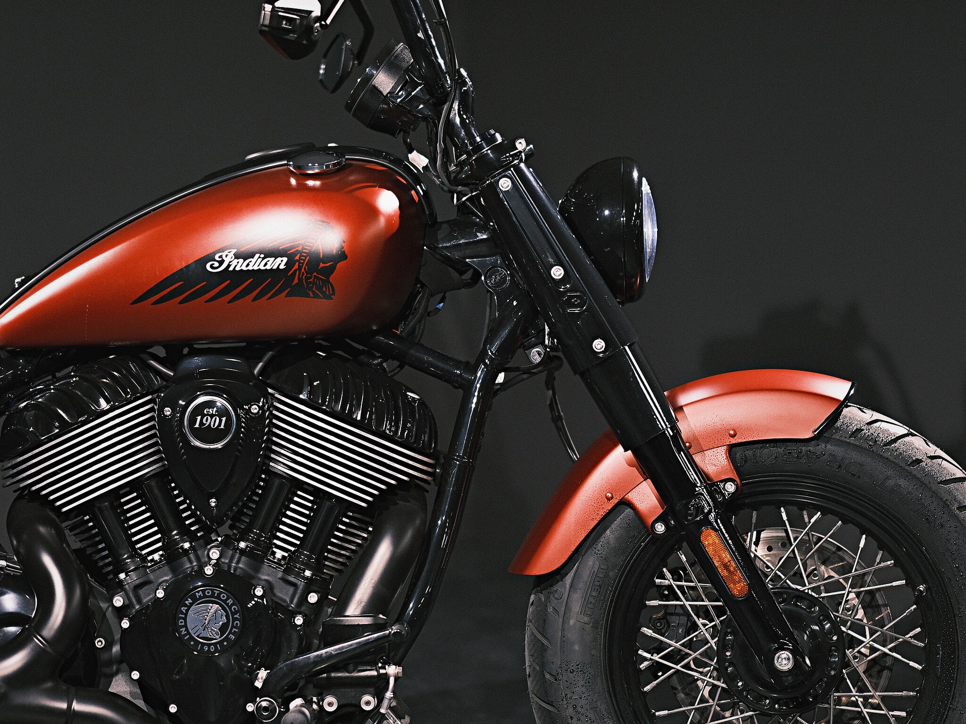 INDIAN Chief Bobber Dark Horse-image-6