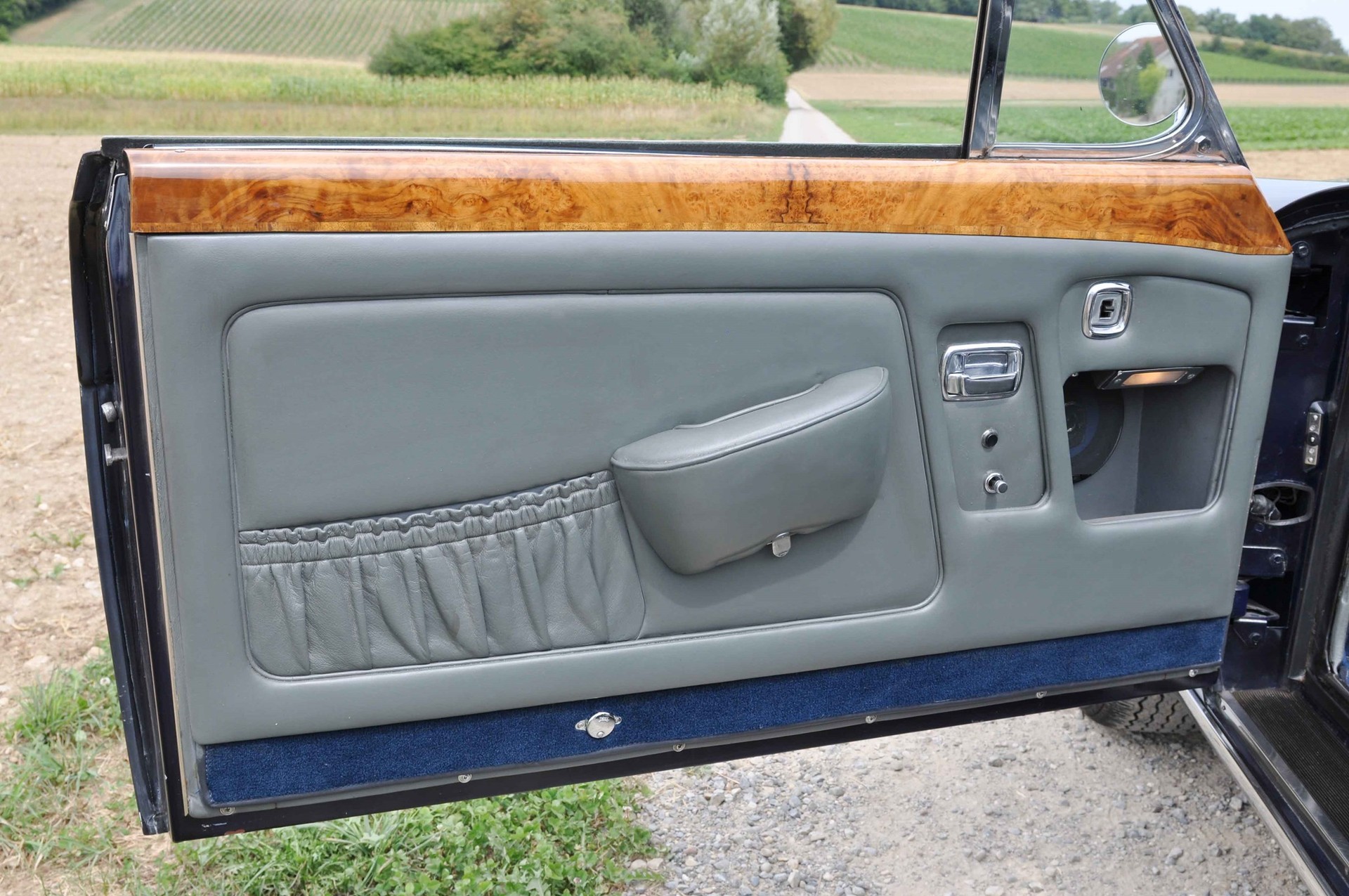 ROLLS-ROYCE CORNICHE DHC, Eintausch und Leasing möglich-image-15