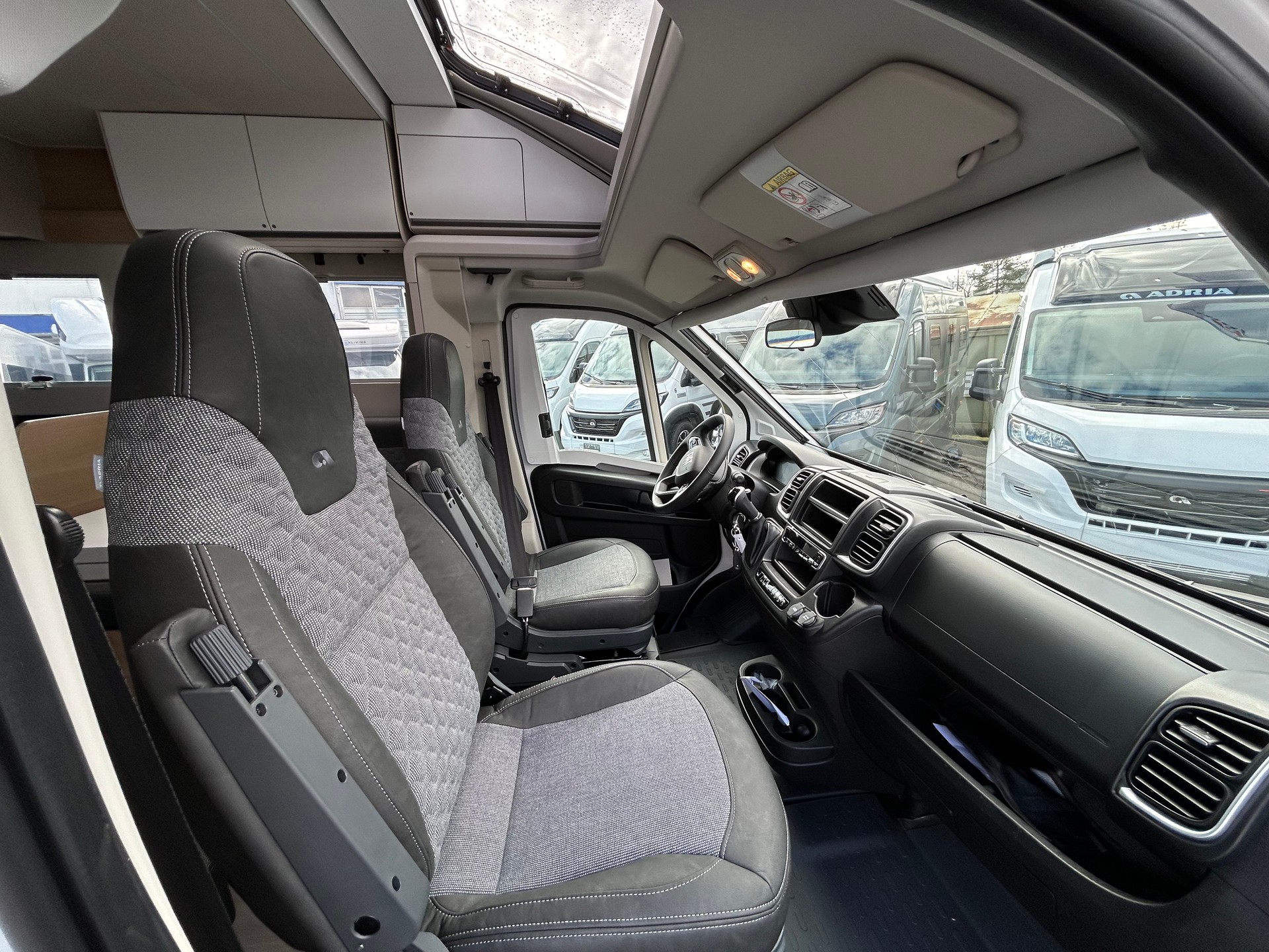 ADRIA Matrix Plus 670 DL-image-9