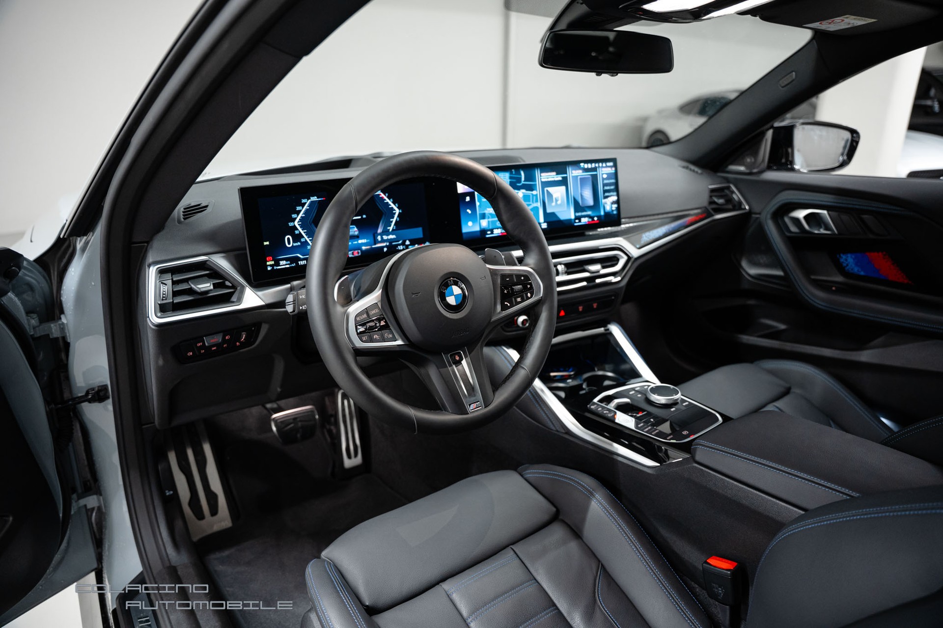 BMW M240i xDrive Steptronic-image-11