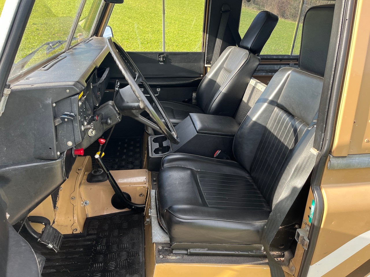 LAND ROVER 88 Serie 3 Station Wagon-image-5