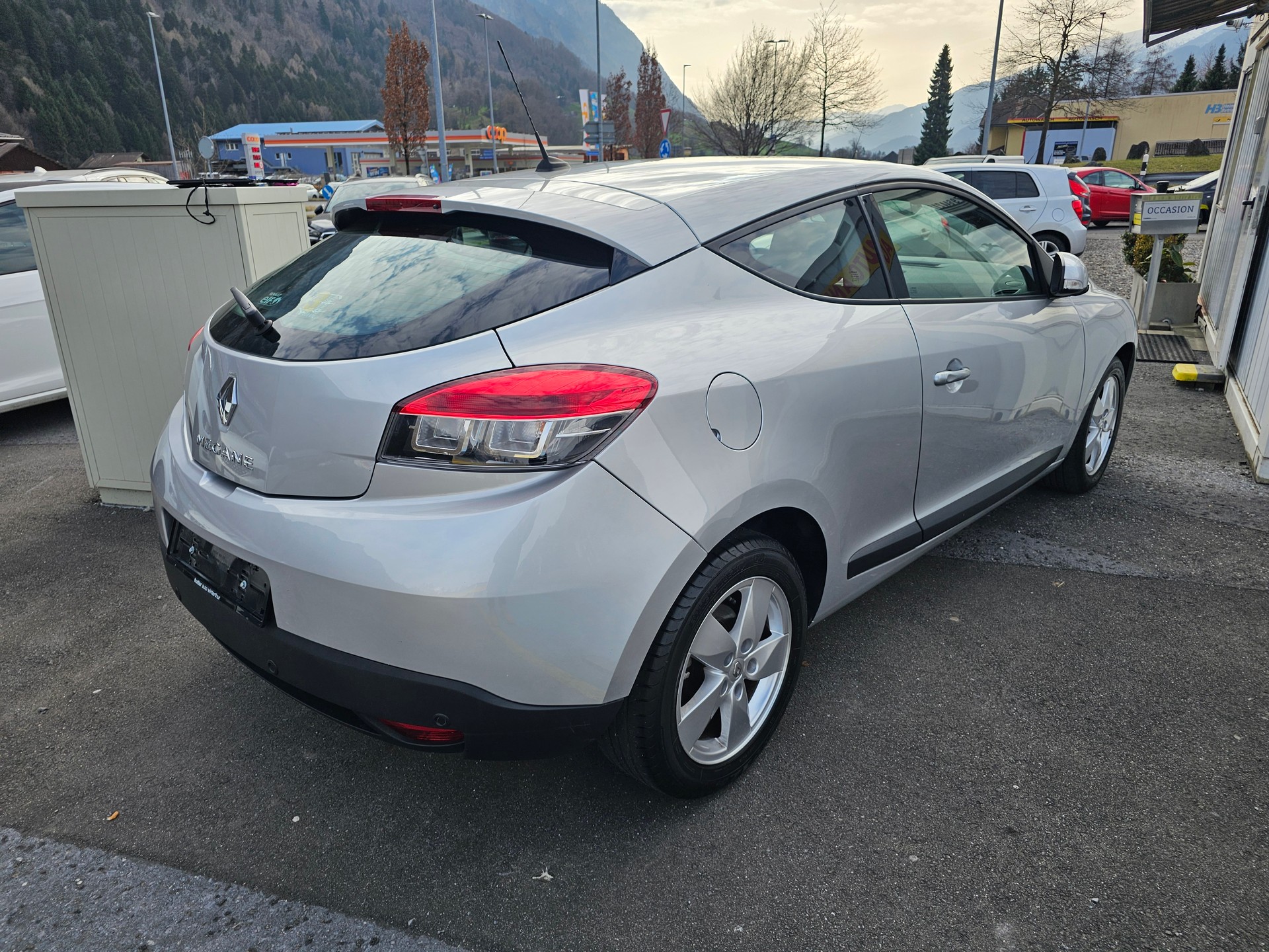 RENAULT Mégane Coupé 1.6 16V Dynamique-image-2