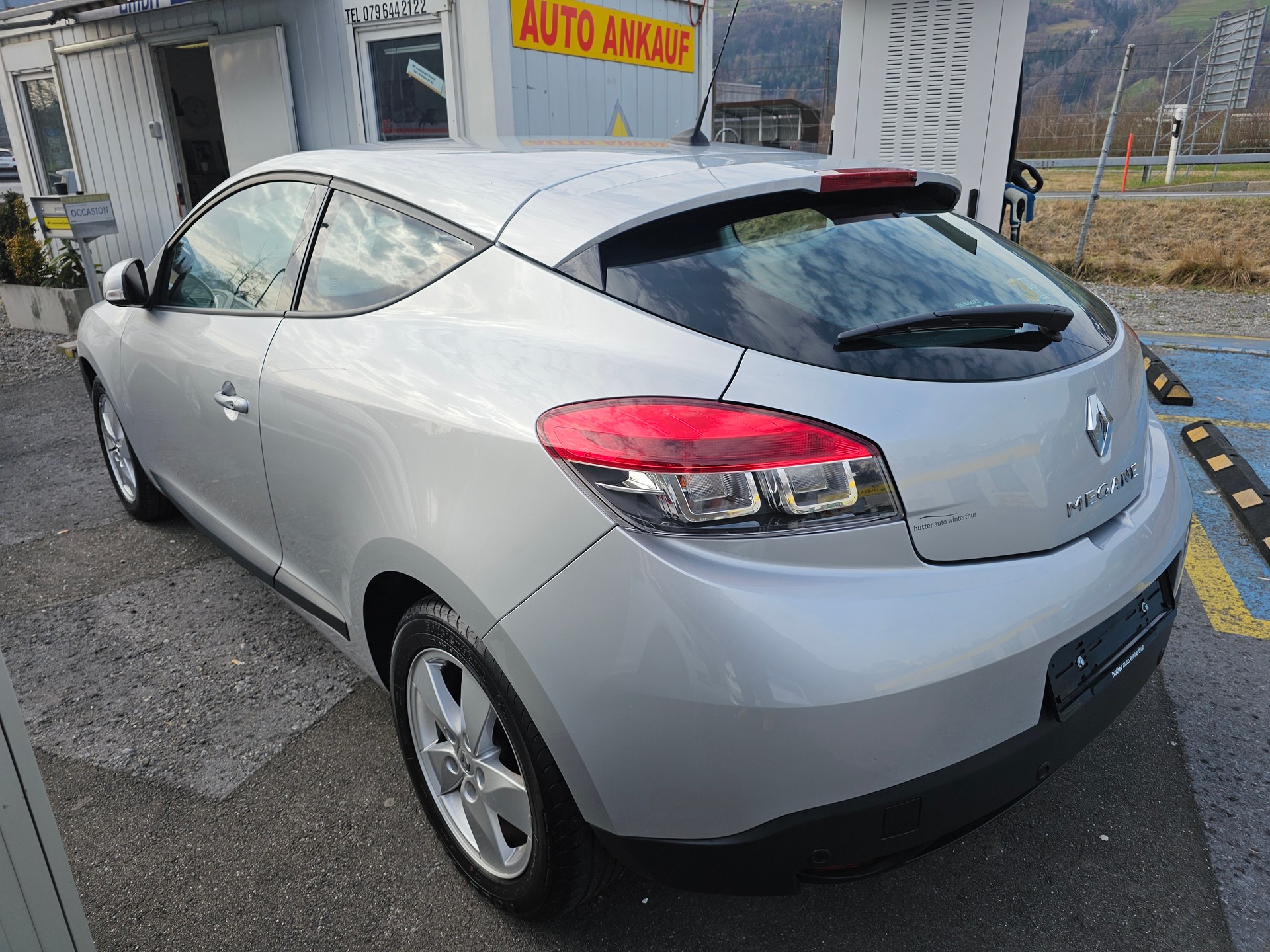 RENAULT Mégane Coupé 1.6 16V Dynamique-image-4