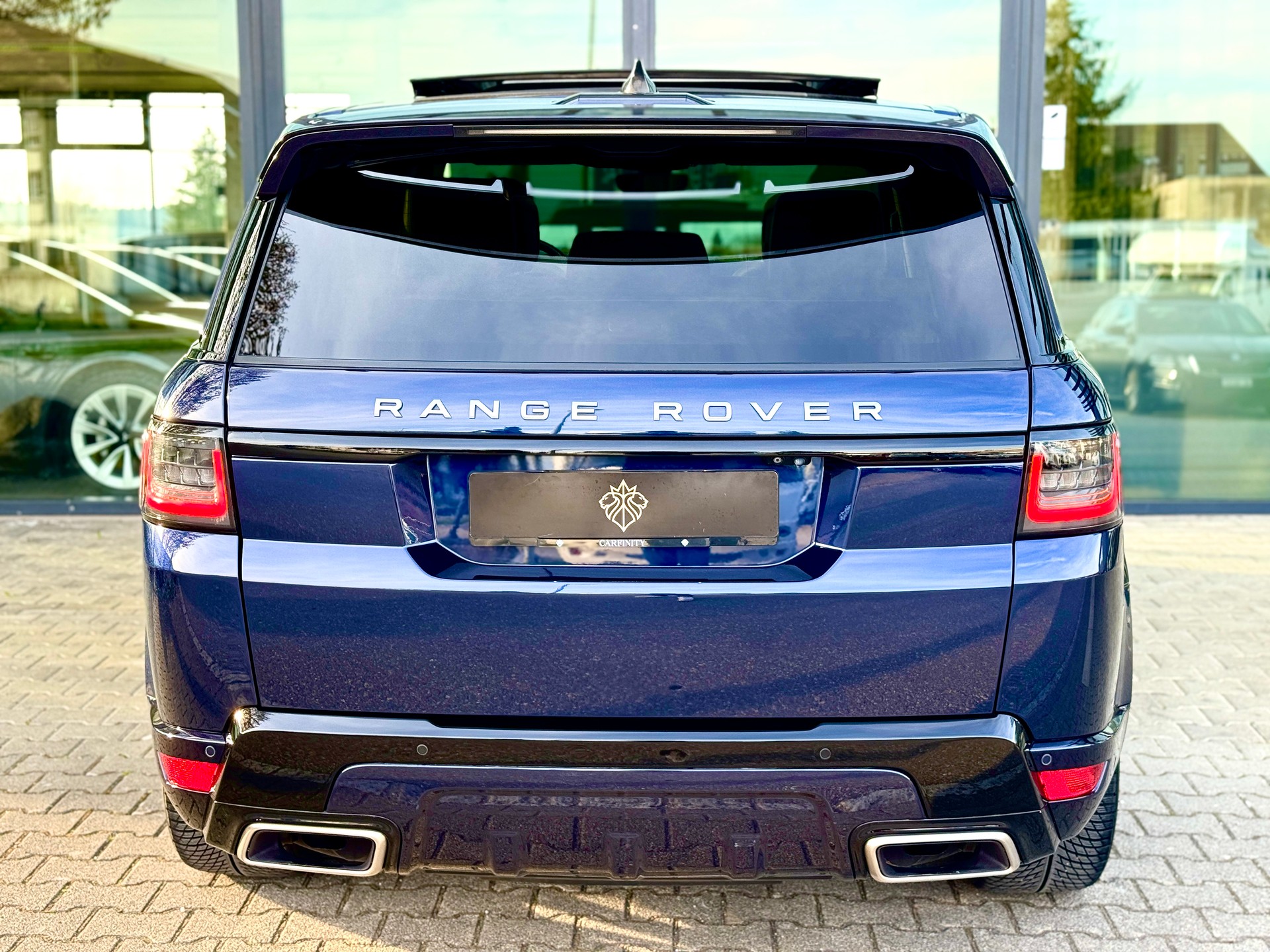 LAND ROVER Range Rover Sport 3.0 SDV6 HSE Dynamic Automatic-image-4