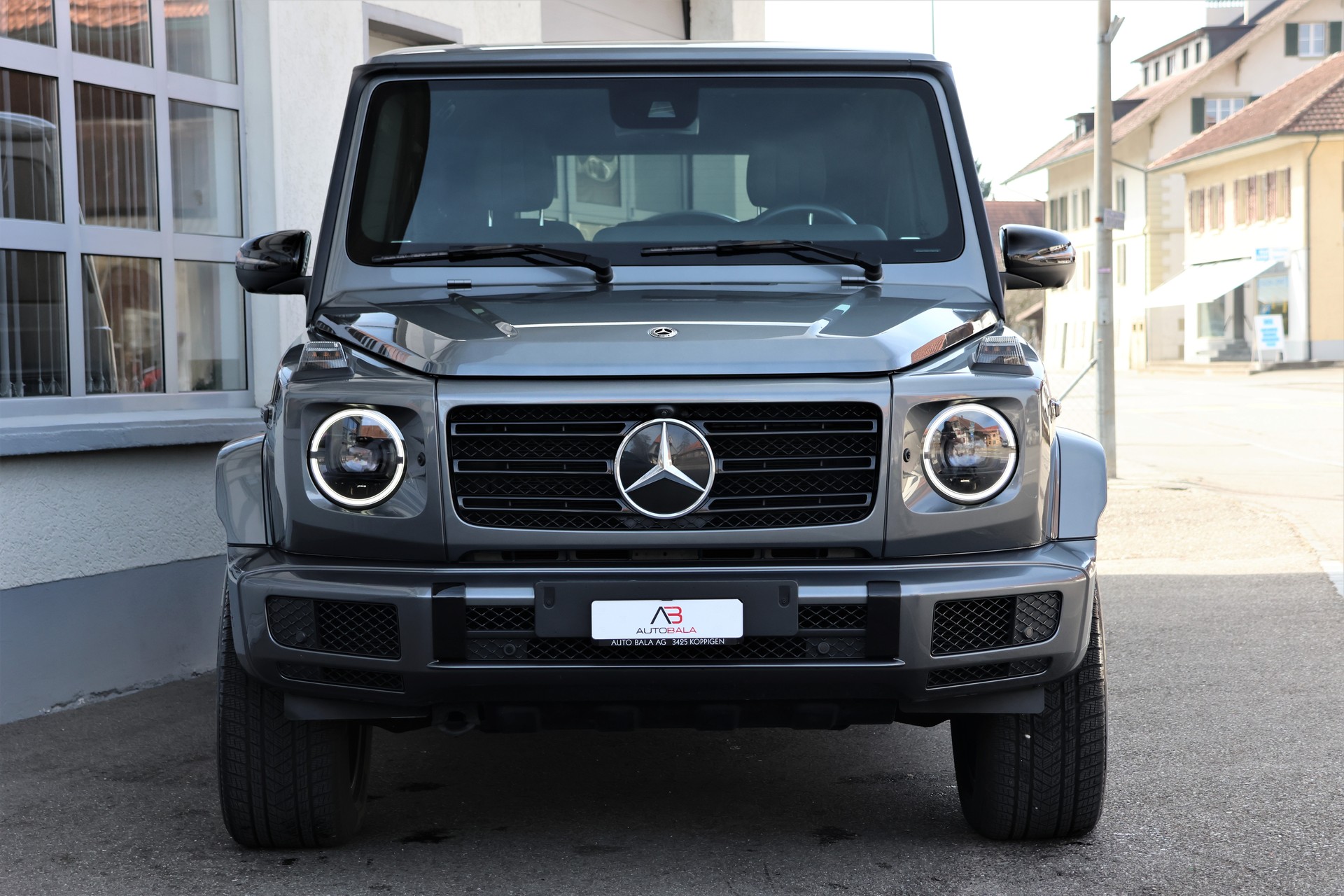 MERCEDES-BENZ G 350 d AMG Line 9G-Tronic (CH) "Manufaktur"-showroom-element-1