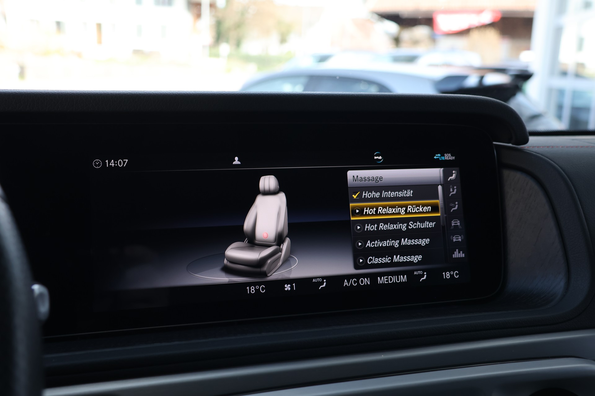 MERCEDES-BENZ G 350 d AMG Line 9G-Tronic (CH) "Manufaktur"-image-26