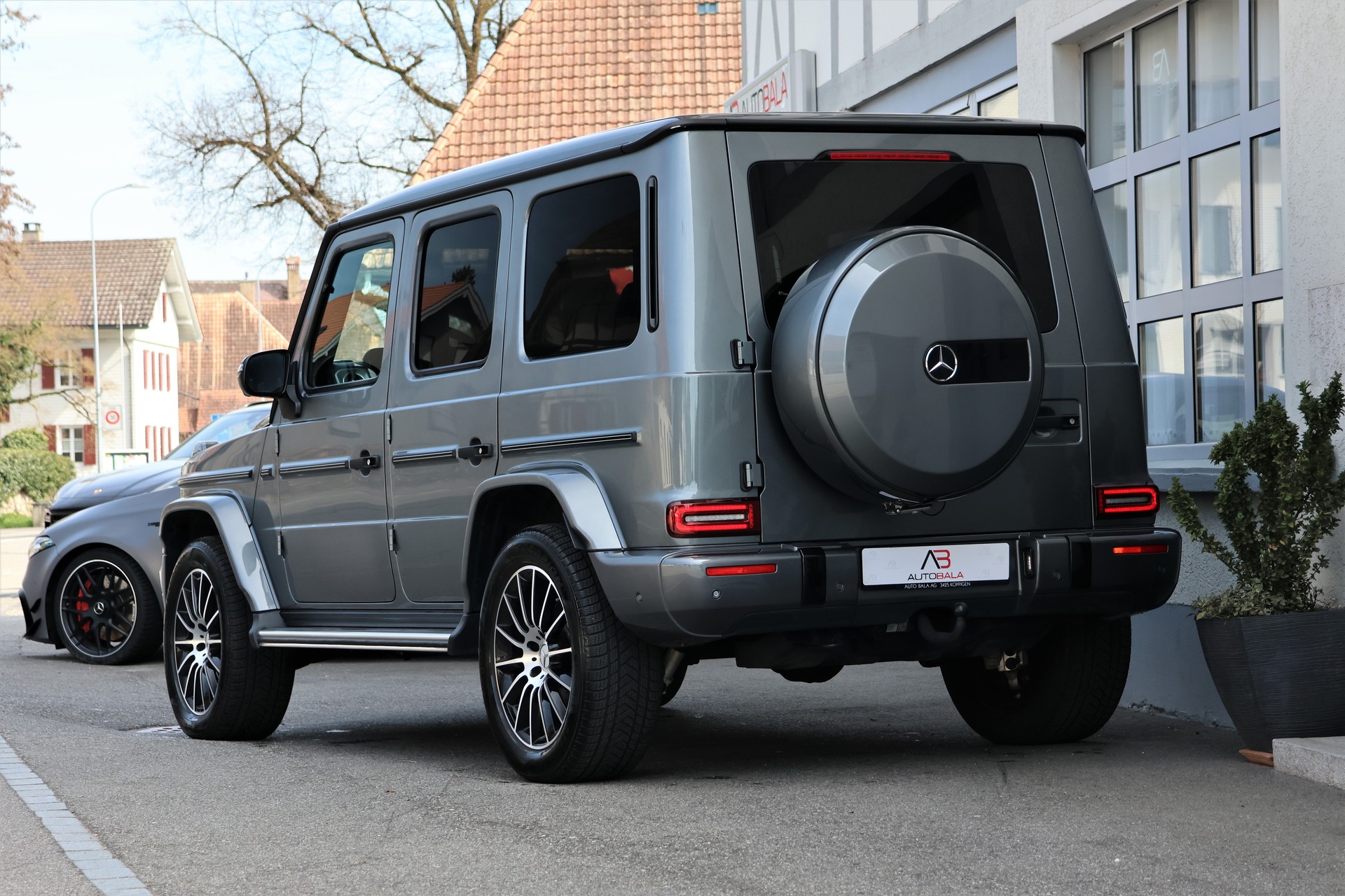 MERCEDES-BENZ G 350 d AMG Line 9G-Tronic (CH) "Manufaktur"-showroom-element-2