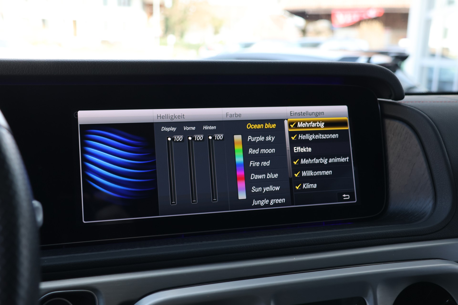 MERCEDES-BENZ G 350 d AMG Line 9G-Tronic (CH) "Manufaktur"-image-31