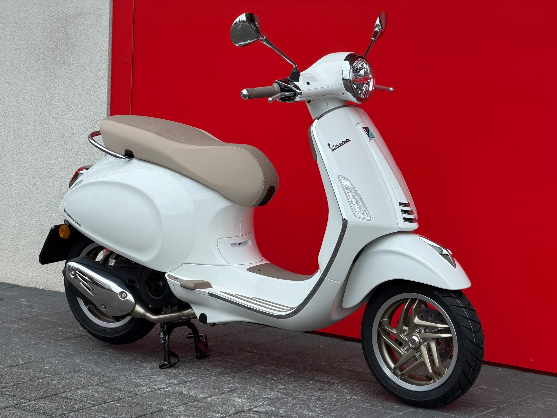 PIAGGIO Vespa 125 Primavera S MY26-image-14